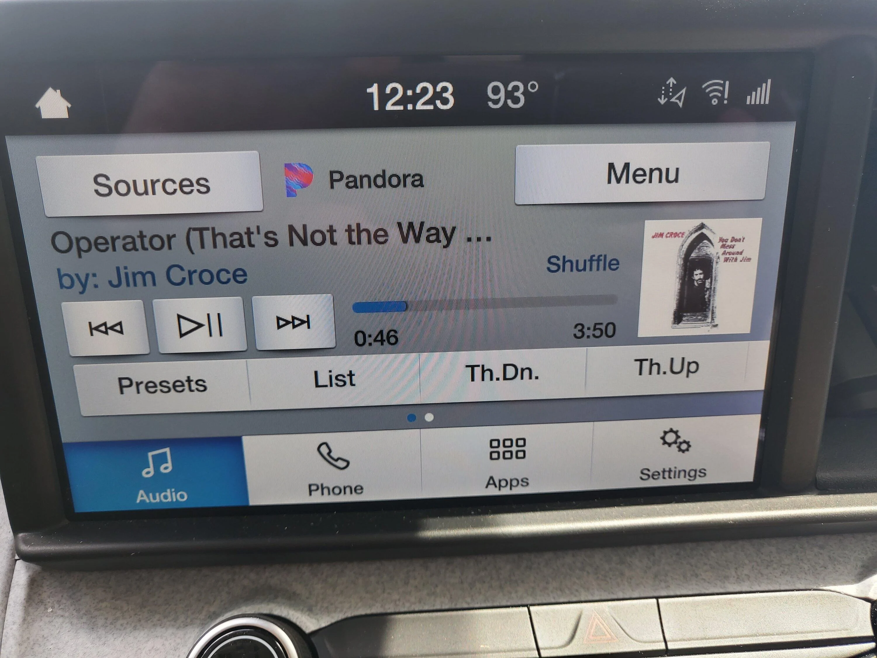 Ford Maverick Pandora screen 20220806_122351