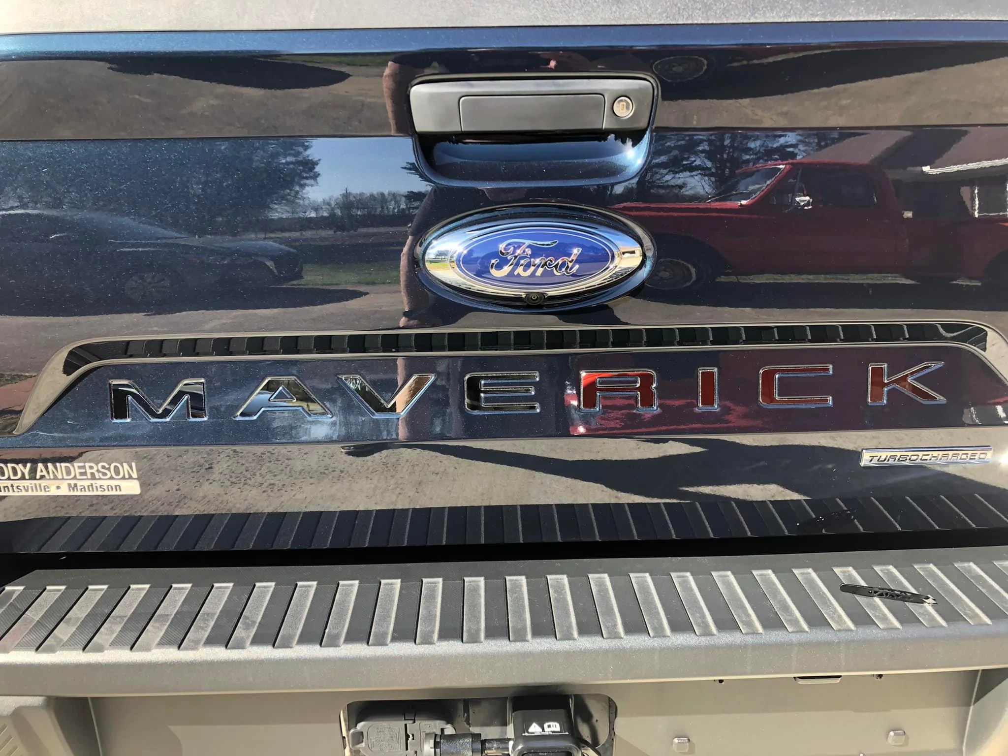 Ford Maverick Tailgate lettering on ALTO BLUE Lettering