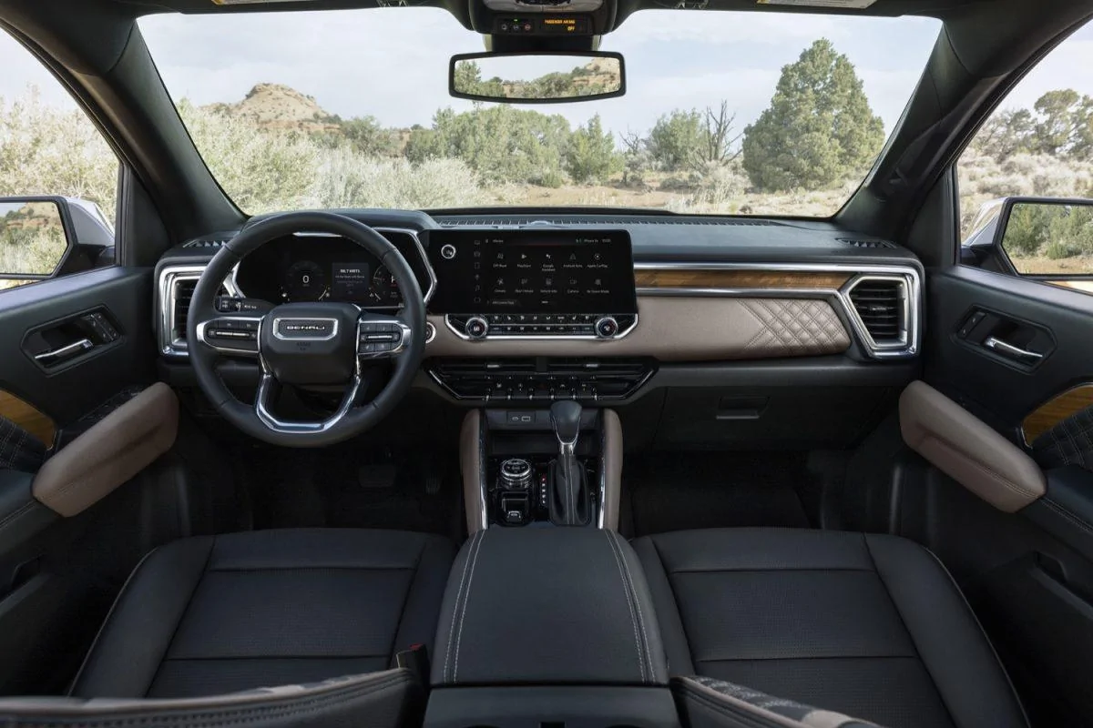 Ford Maverick New Colorado 2023 revealed 1660247798931