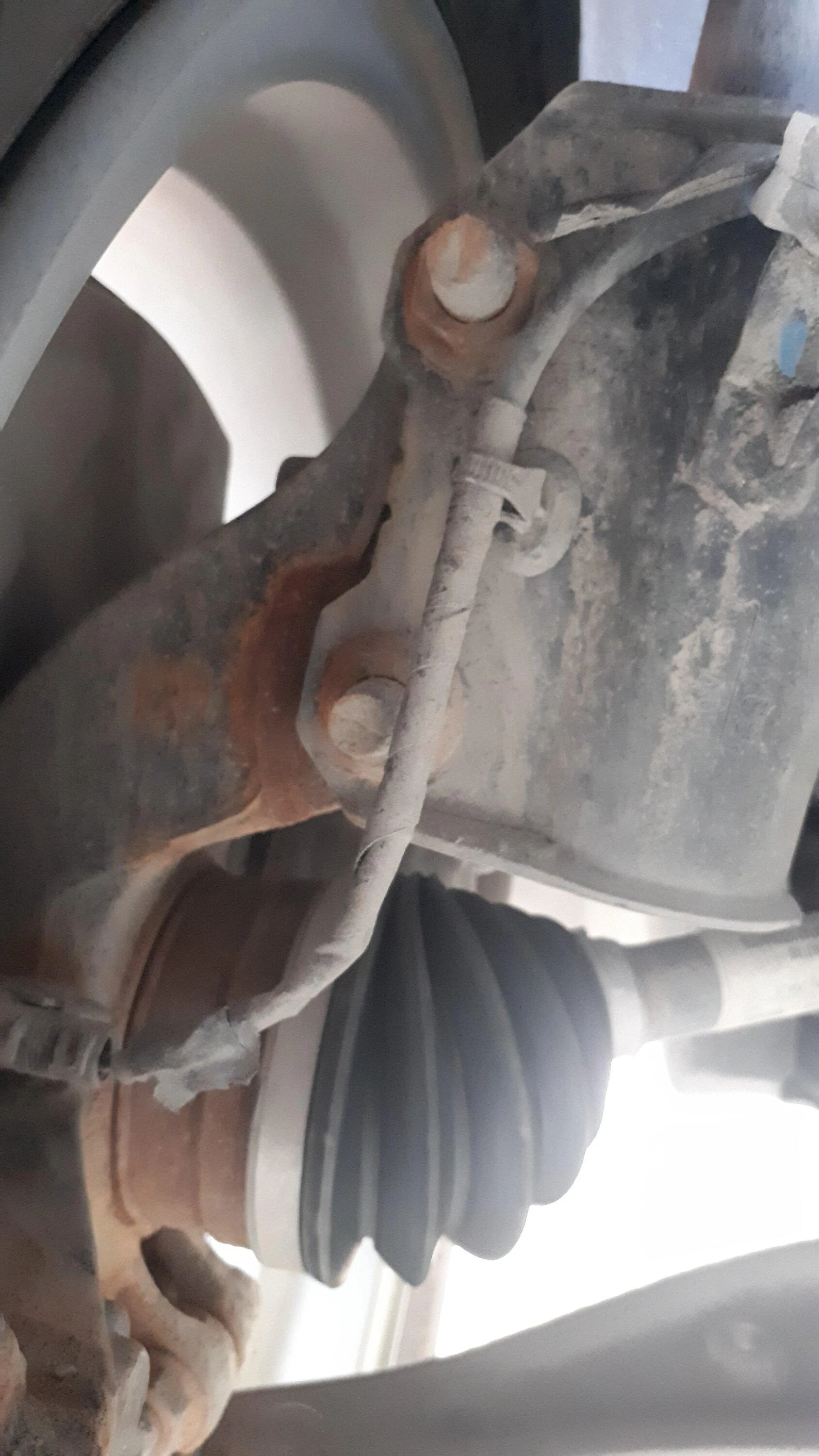 Ford Maverick Cutting corners 20220815_071856