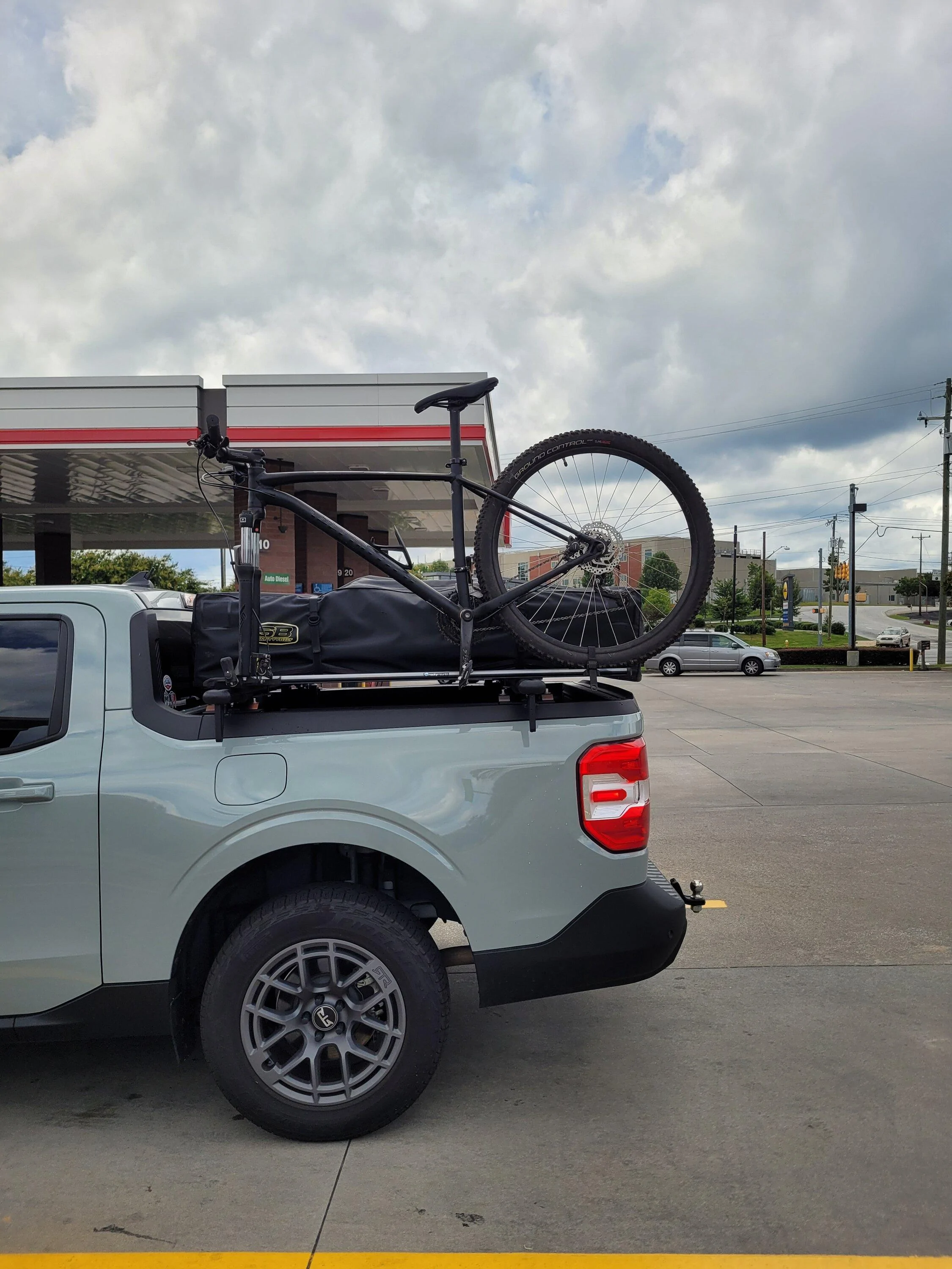 Ford Maverick Added a bike mount to my bars 20220821_153522