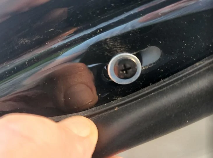 Ford Maverick AVS Bugflector II Installation Problem. Am I missing something here? mav screw washer
