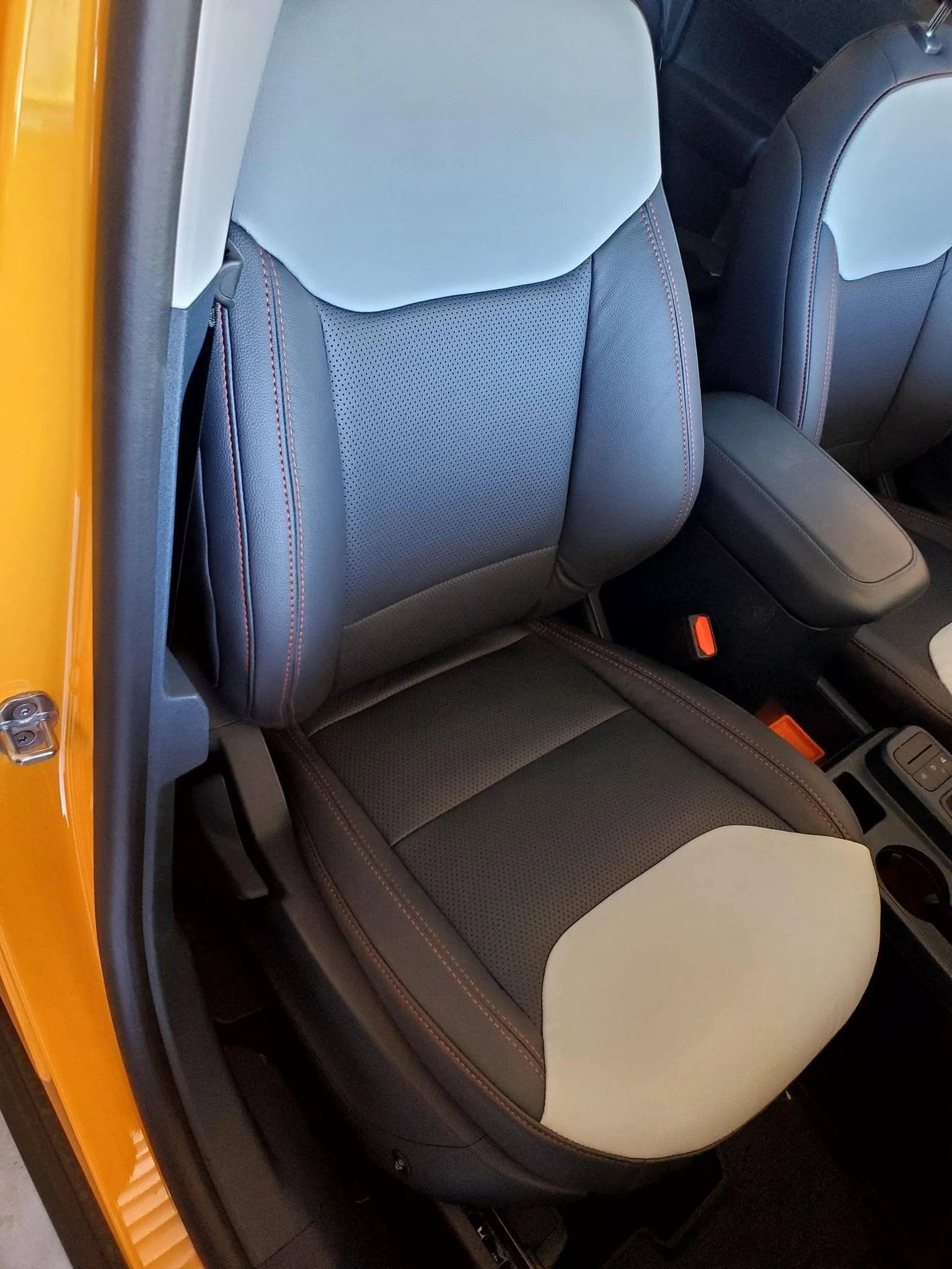 Ford Maverick Katzkin Leather color scheme question 48B64A1B-DB0F-475B-BF0A-B58BD6E0A409