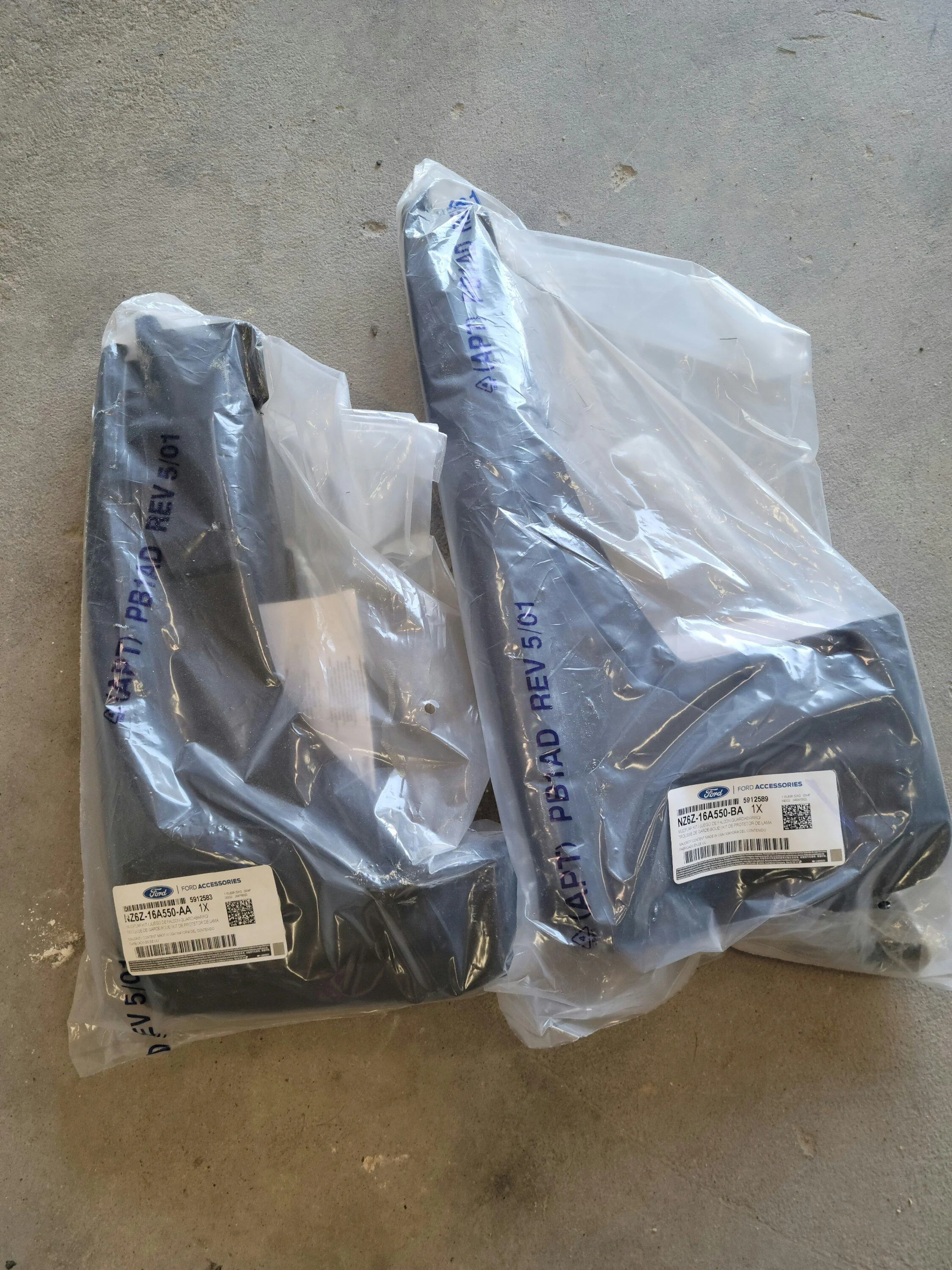 Ford Maverick OEM splash guards 20220826_111710