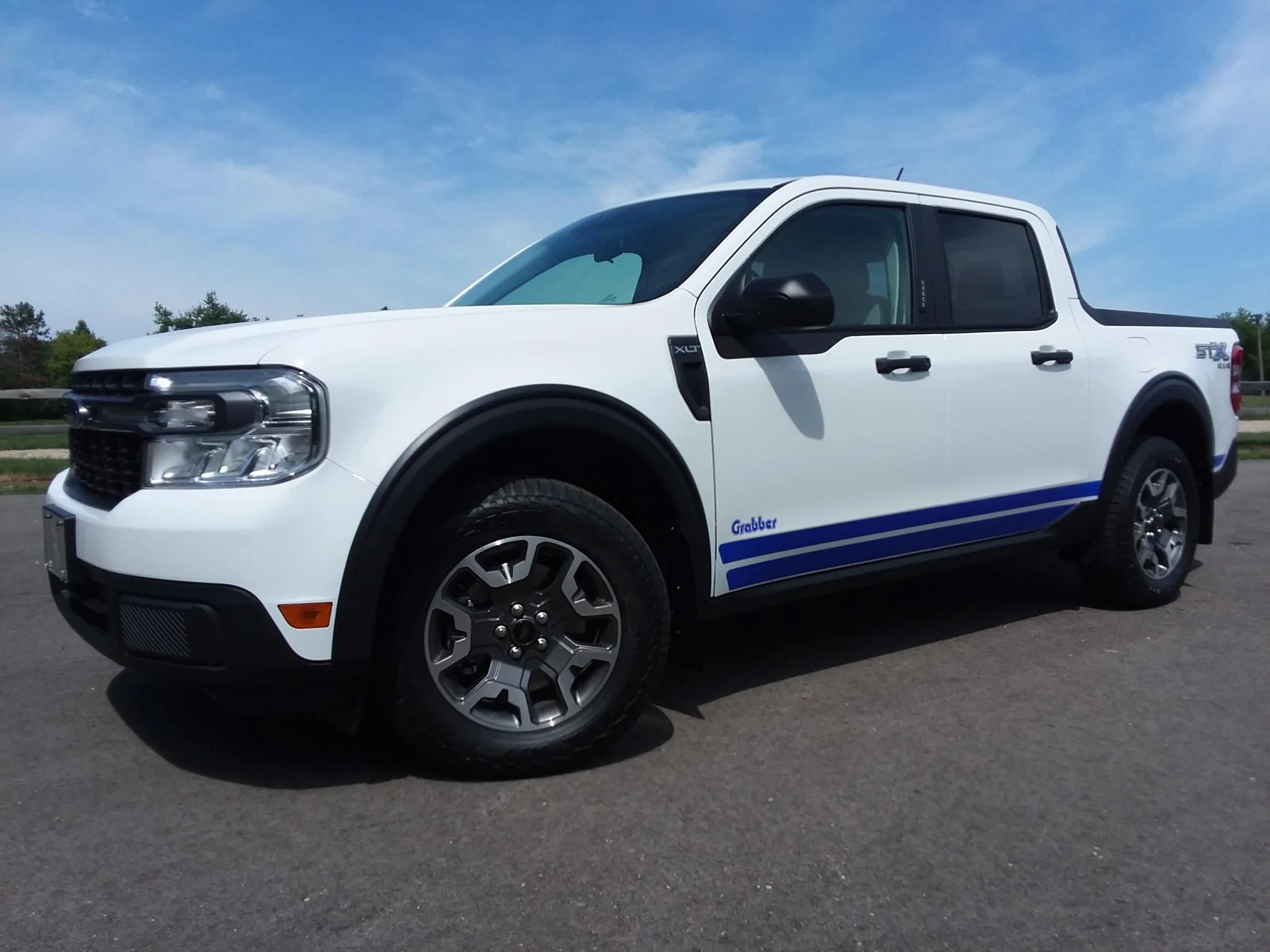Ford Maverick OXFORD WHITE Maverick Photos Thread 20220827_134507