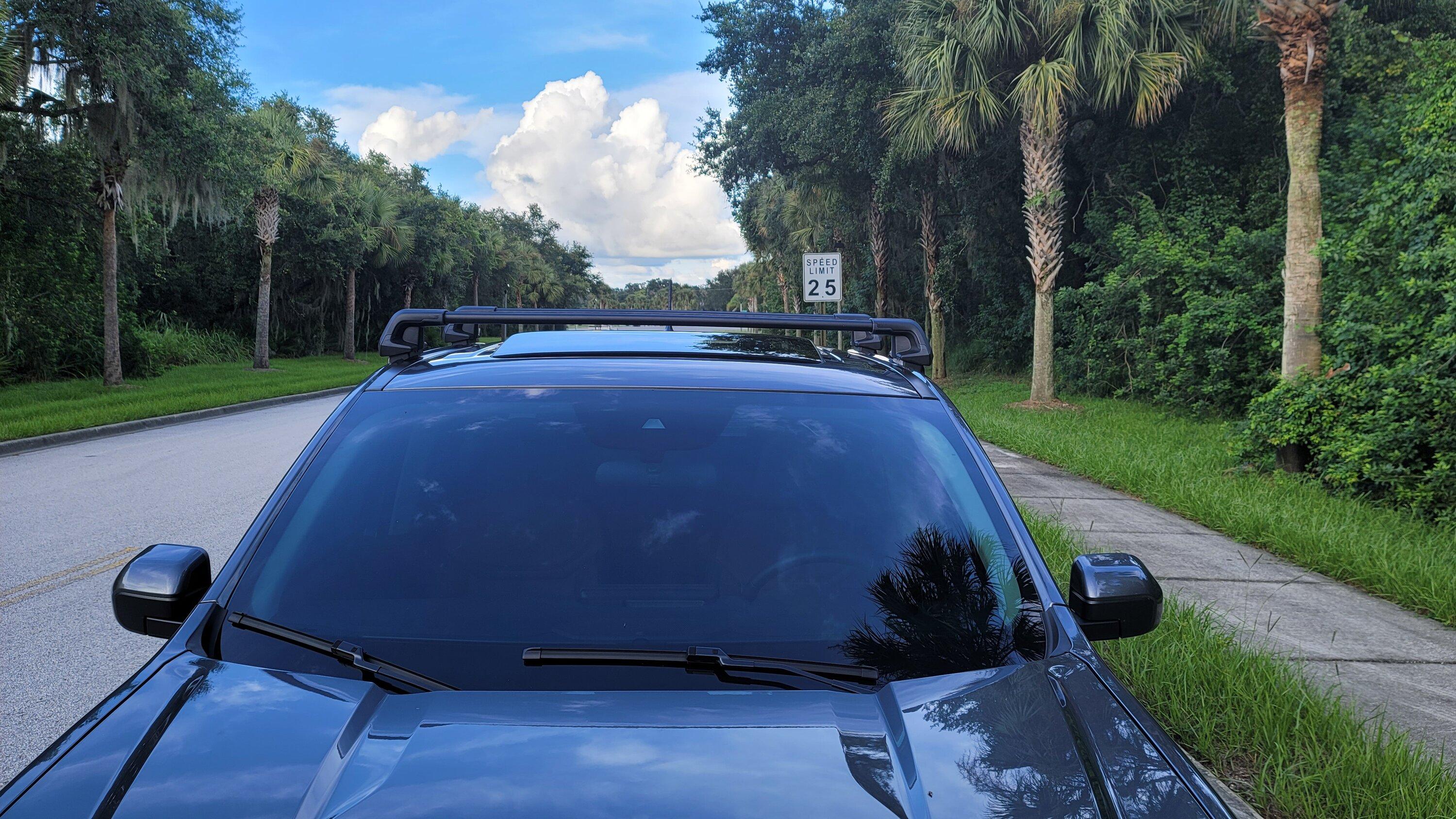 Ford Maverick New Thule Edge Roof Rack Installed 20220828_175242