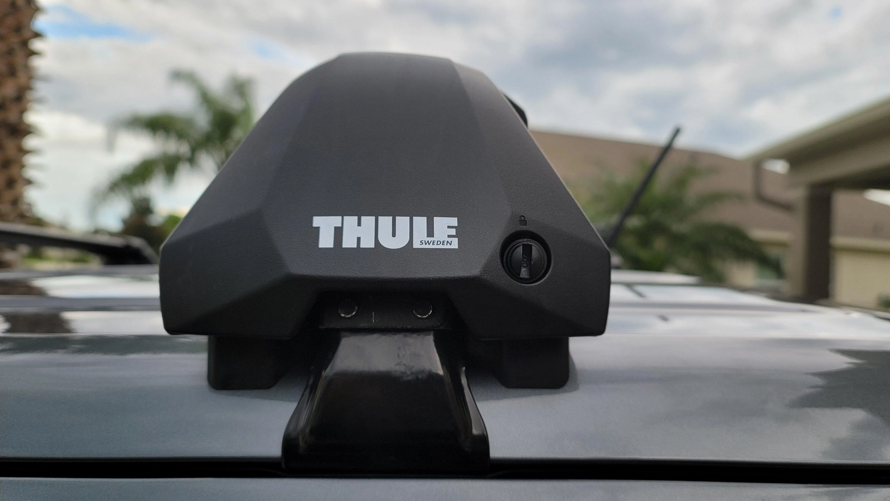 Ford Maverick New Thule Edge Roof Rack Installed 20220828_184934