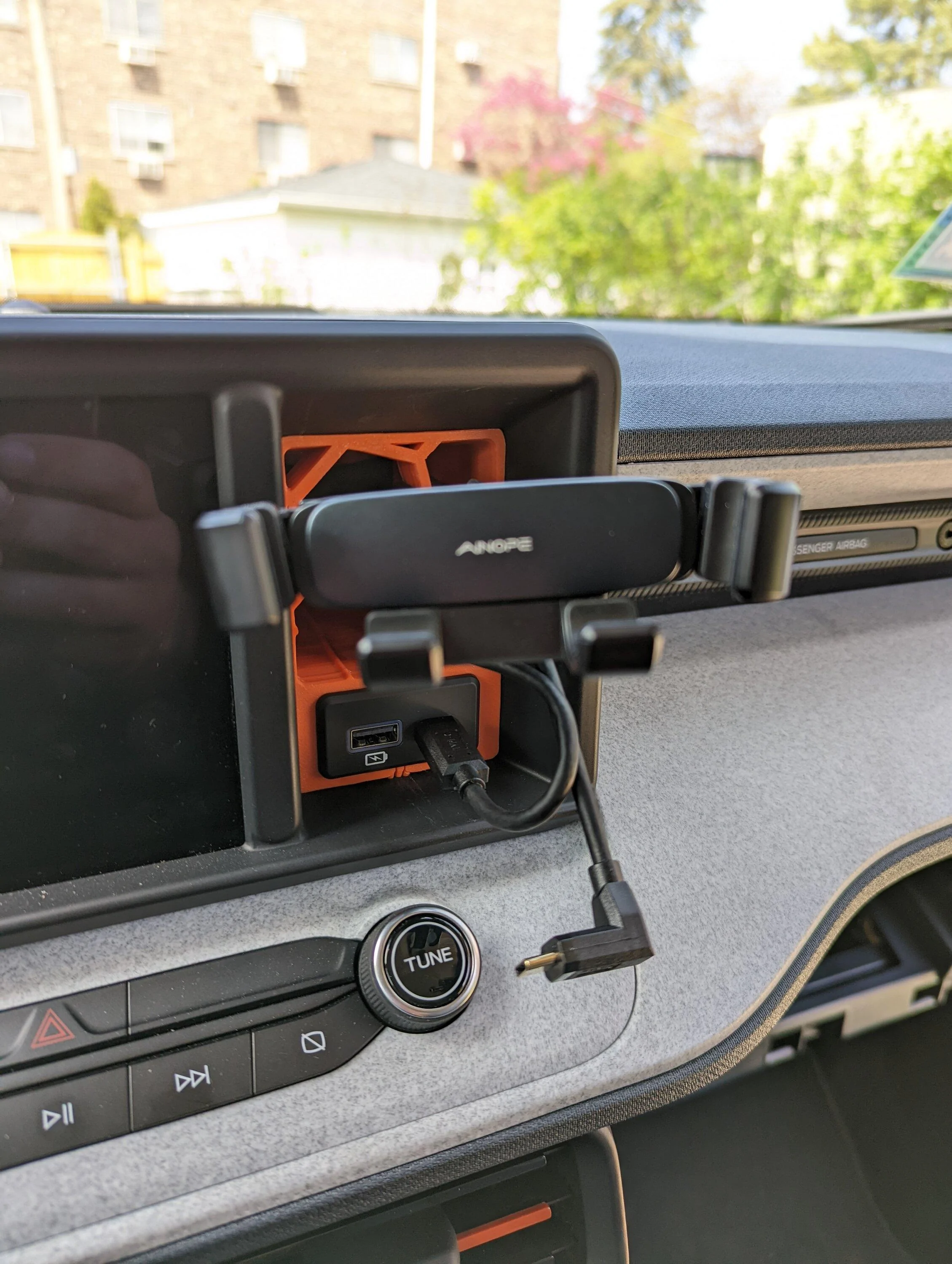 Ford Maverick Dash cubby hole -- what's in yours? 📸 PXL_20220509_191737355
