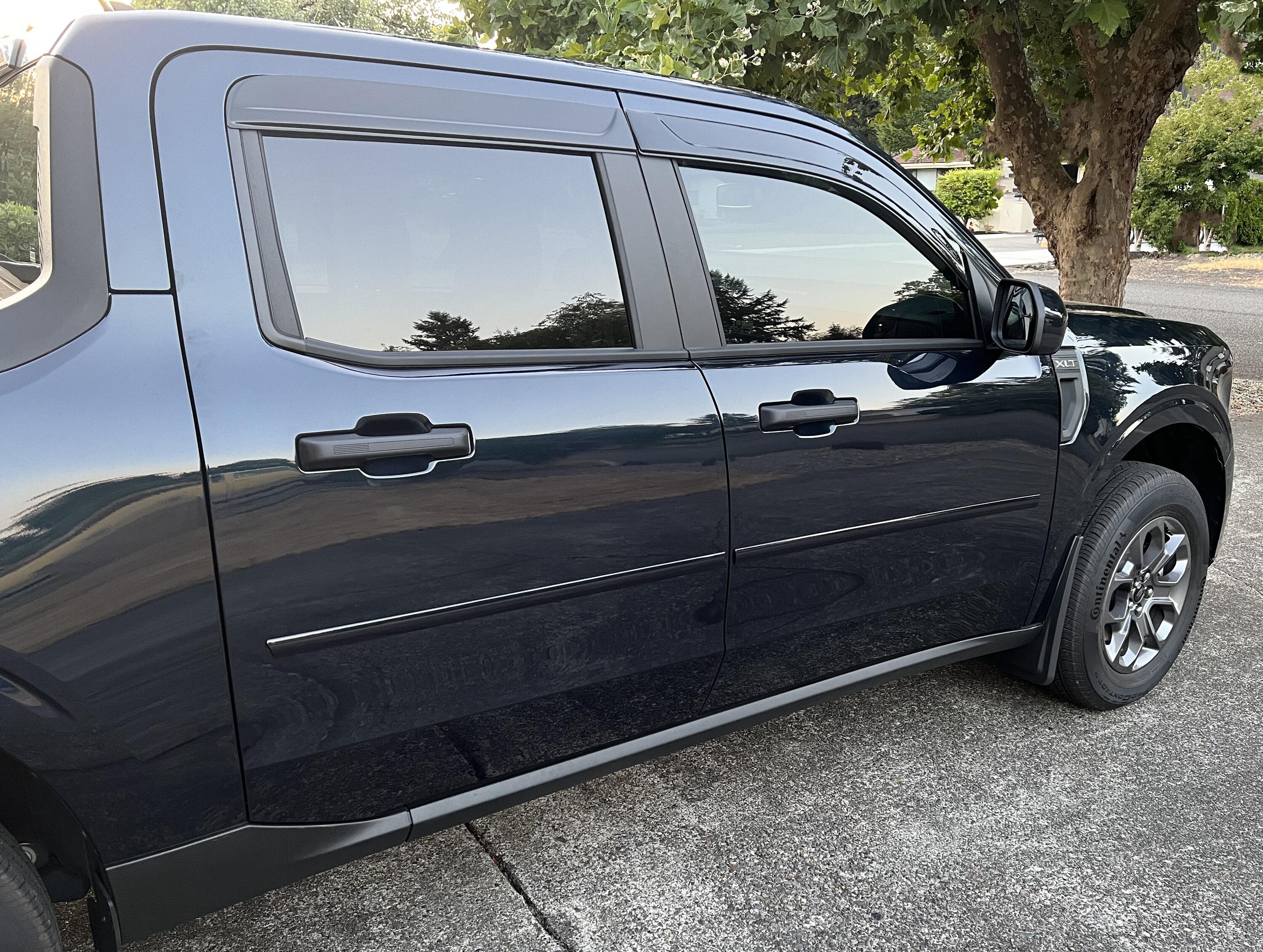 Ford Maverick Color matching side body molding Maverick_moulding_02