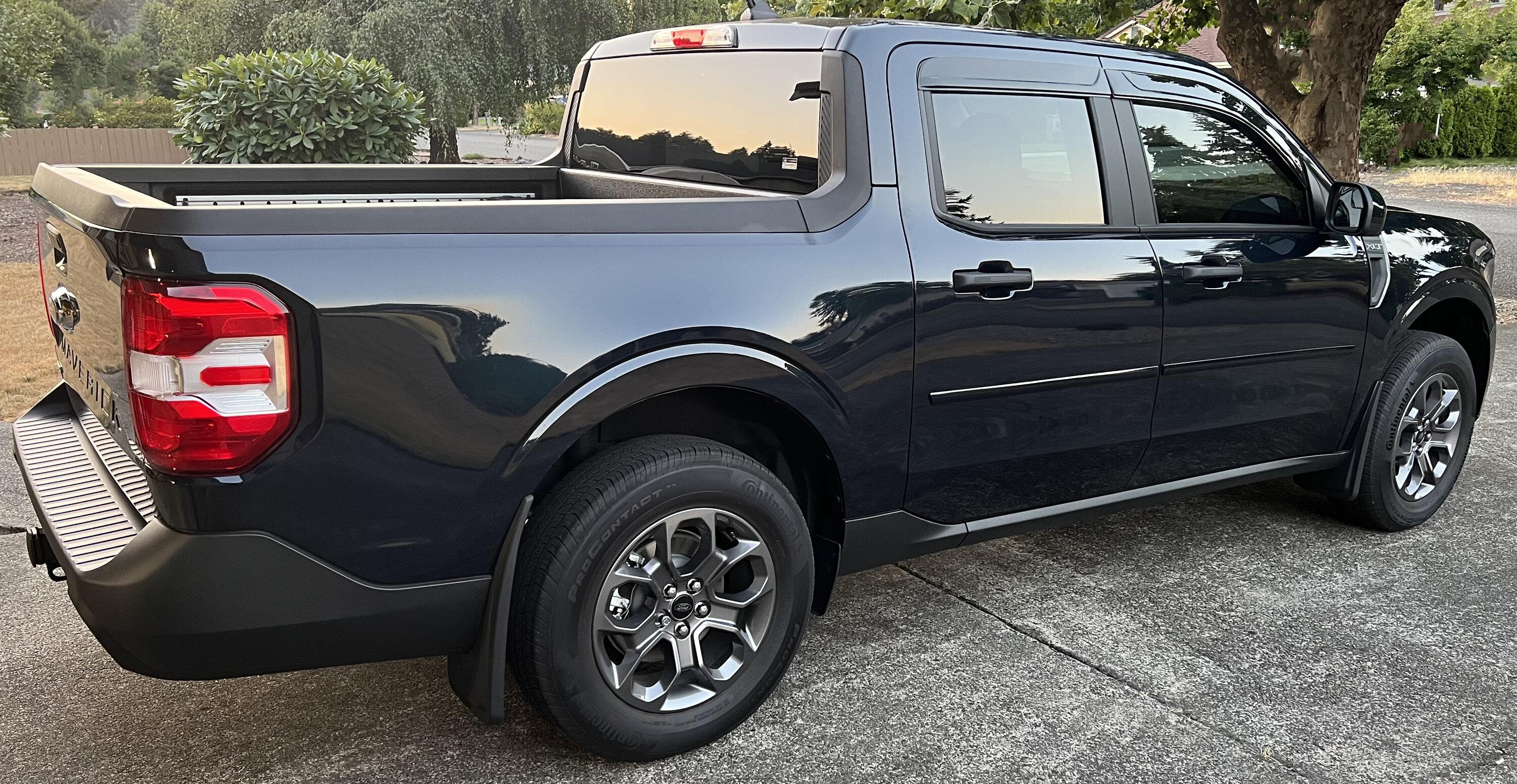 Ford Maverick Color matching side body molding Maverick_moulding_01