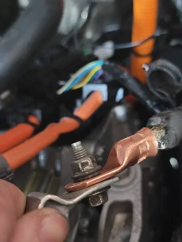 Ford Maverick ****REGARDING DEAD HYBRID MAVERICKS ISSUE**** 1662138051344