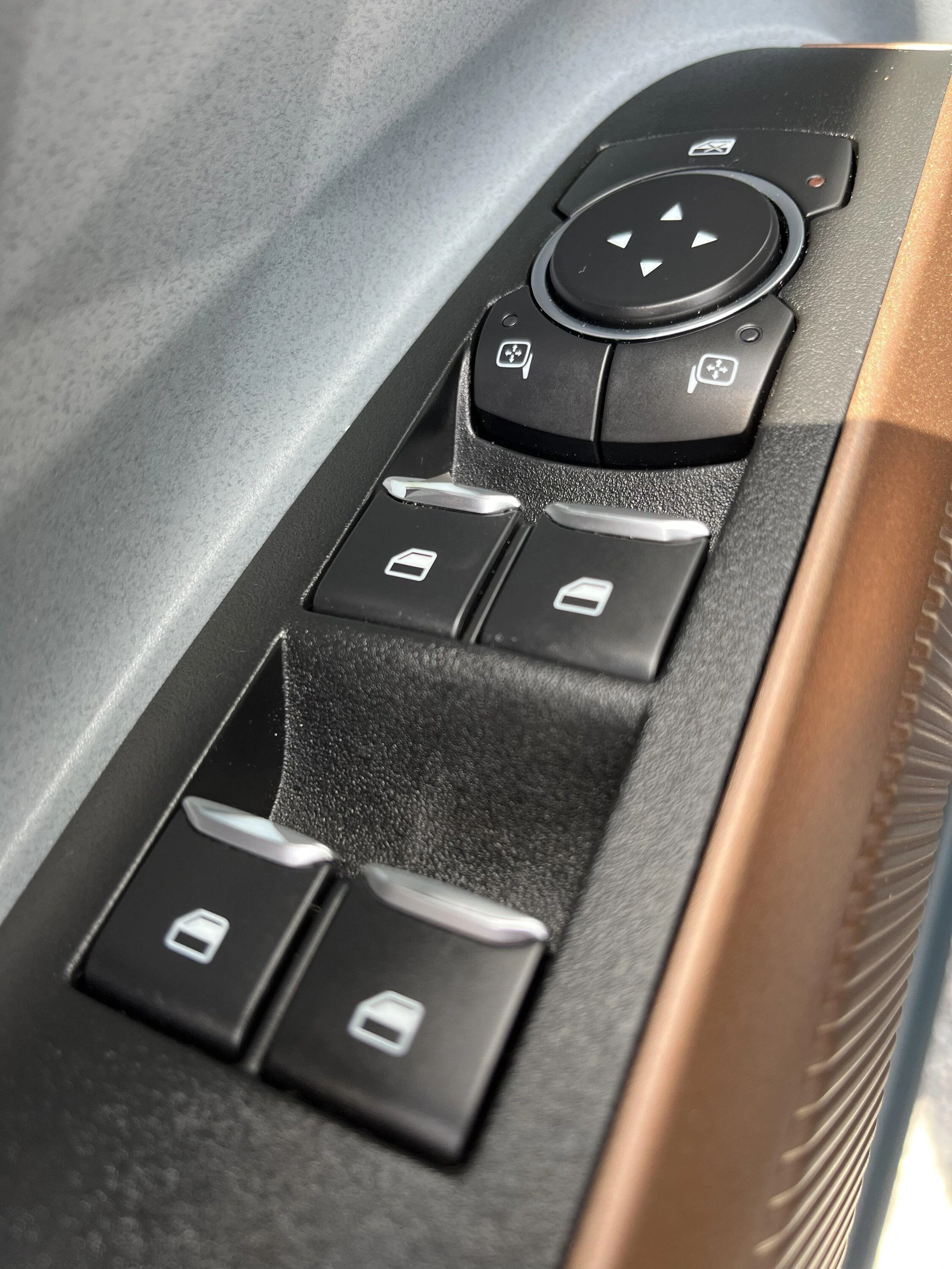 Ford Maverick Chrome tips on window switches broke 9AA31352-99A5-4CEC-B0F8-CEBF53CC887F