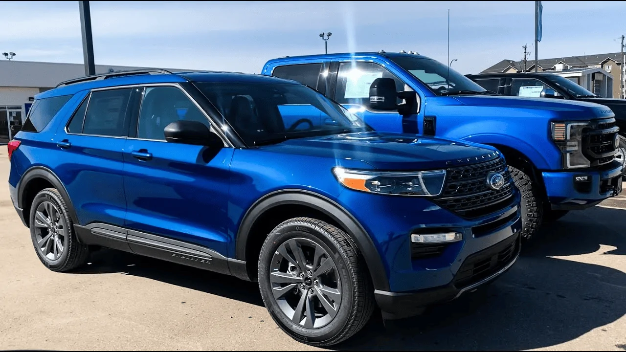Ford Maverick Velocity Blue Orders Scheduled 1663262717119