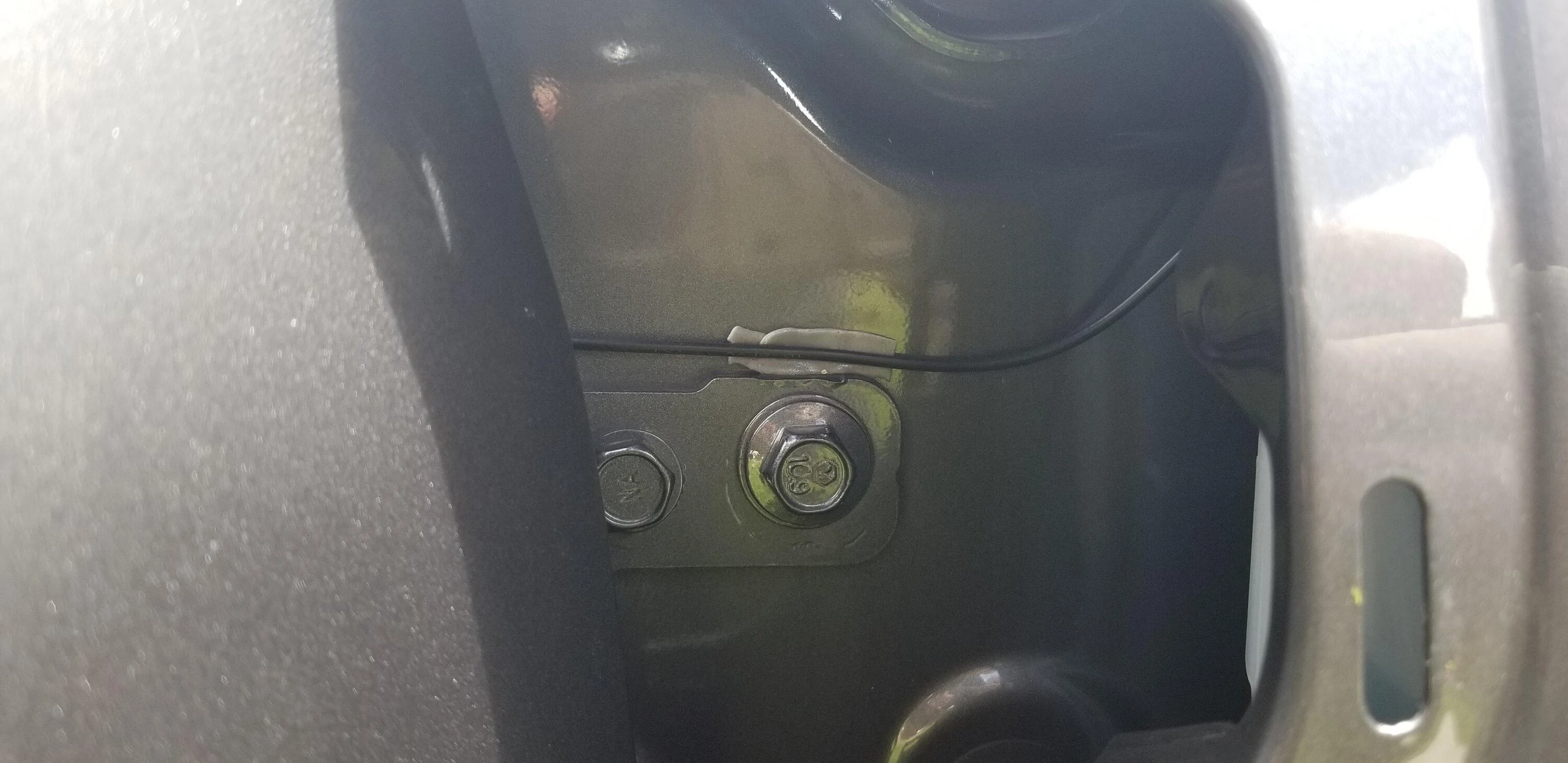 Ford Maverick Sirius XM Install in XL Hybrid- Commander Touch - Tool-Less (Almost) 20220915_131818