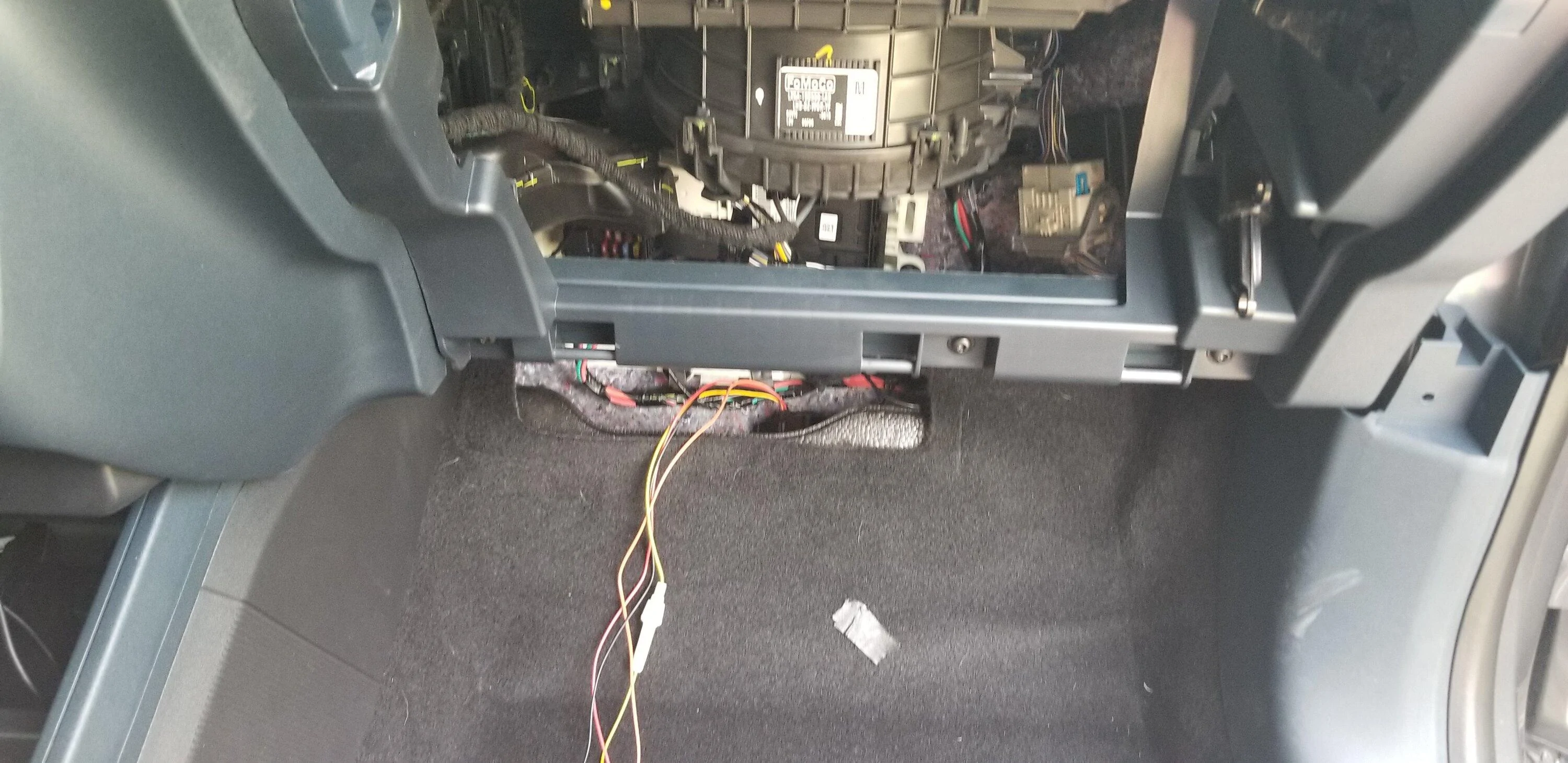 Ford Maverick Sirius XM Install in XL Hybrid- Commander Touch - Tool-Less (Almost) 20220915_132100