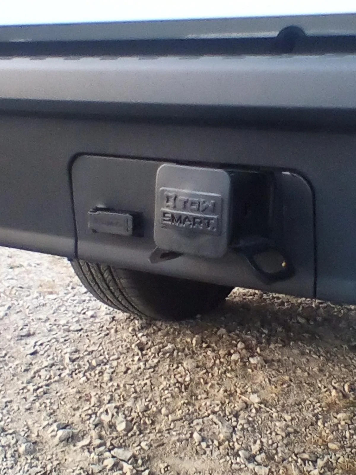 Ford Maverick Clean up area around the trailer hitch IMG_20220916_192033