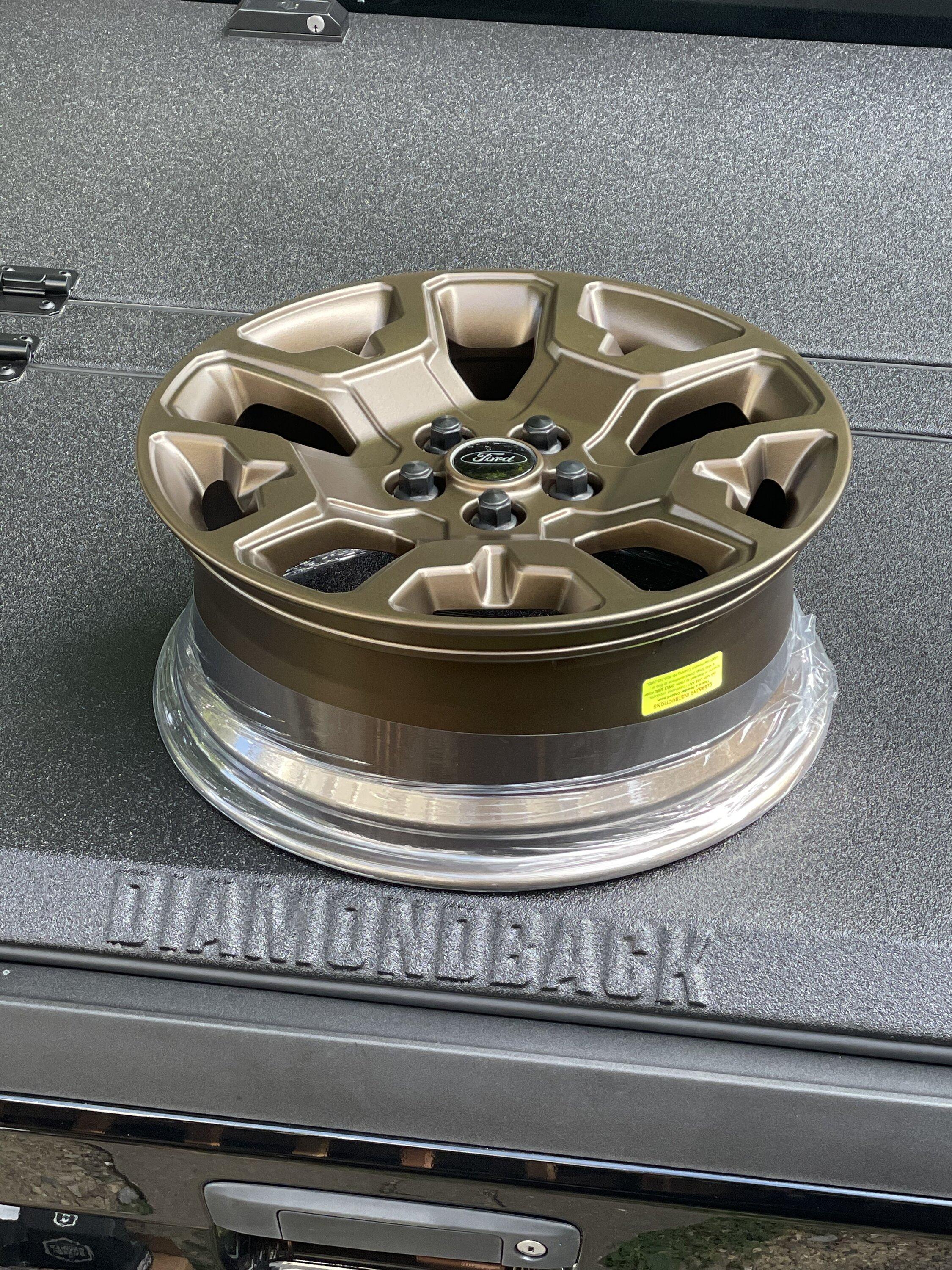 Ford Maverick SHADOW BLACK Maverick Photos Thread c2a559d3-cbb3-422e-918f-5541843f9f50-jpe