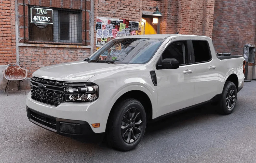 Ford Maverick What is your opinion on the Black Appearance Package? 1663972817918