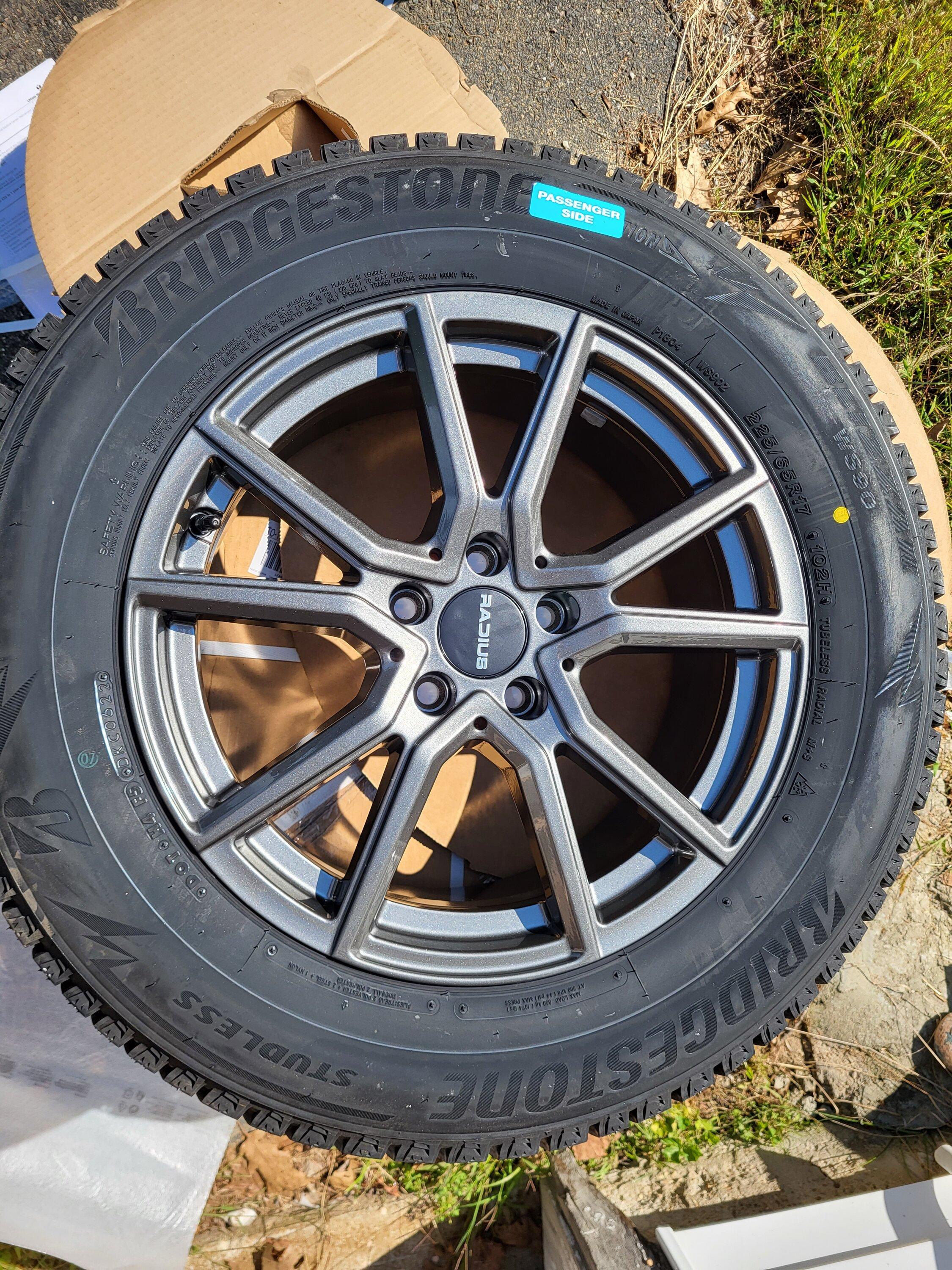 Ford Maverick 17" vs 18" wheels FWD 20220908_144537-