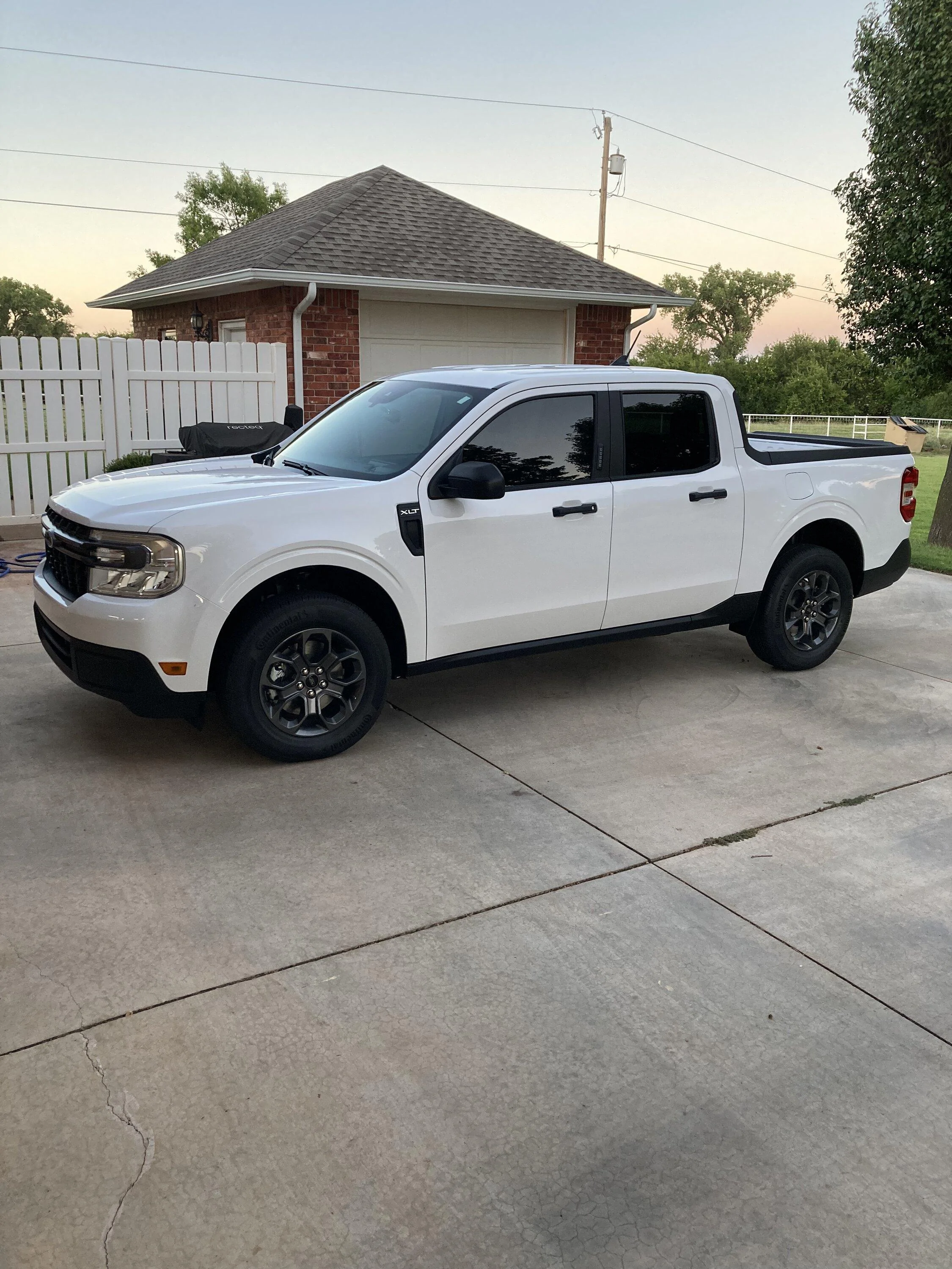 Ford Maverick OXFORD WHITE Maverick Photos Thread A6B9B784-5DC9-4F22-A24F-A7A90D0171BE