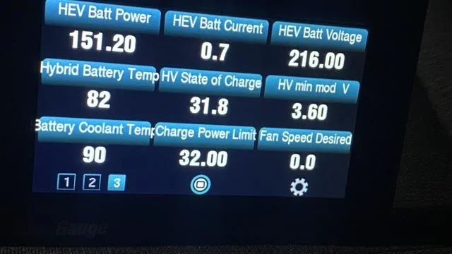 Ford Maverick Hybrid battery voltage meter . E4A4E2A5-5962-4ADE-AC65-6B14A367127D