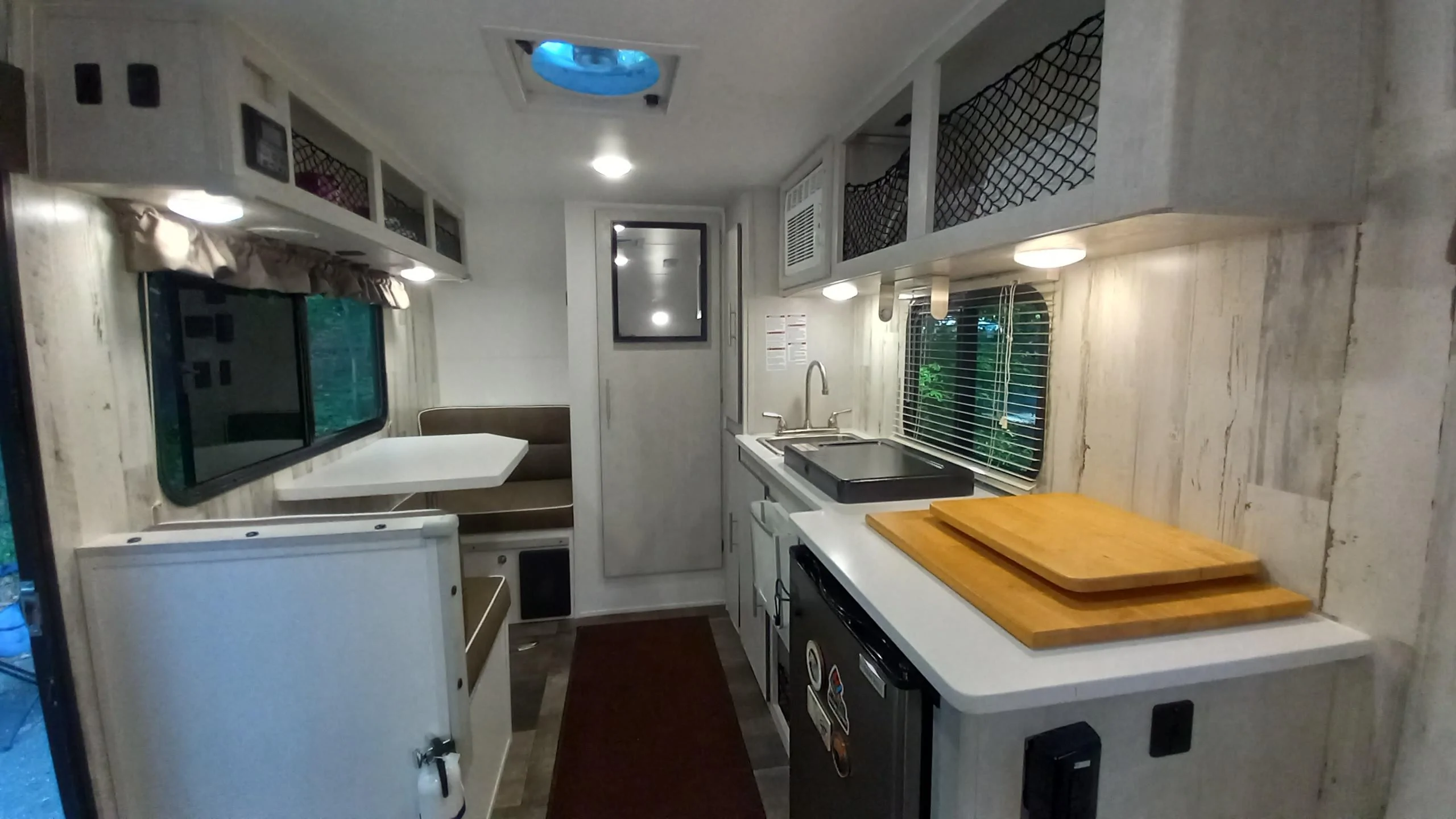Ford Maverick Anyone towing a camper with Hybrid Mavierck? 20220923_164743