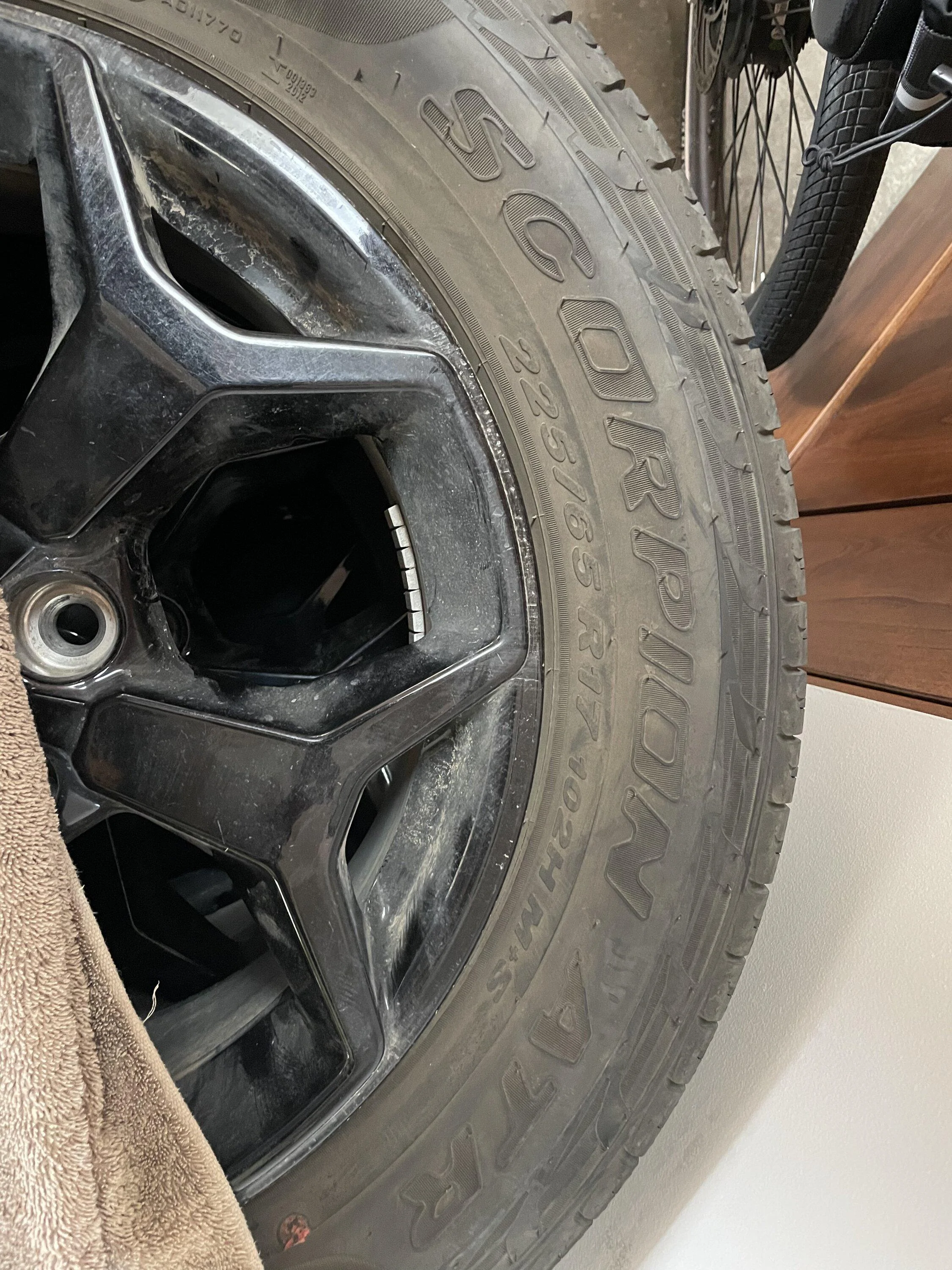 Ford Maverick XLT FX4 Wheels D2A2A76B-0A4B-426A-A0E1-0EDED8A93A51