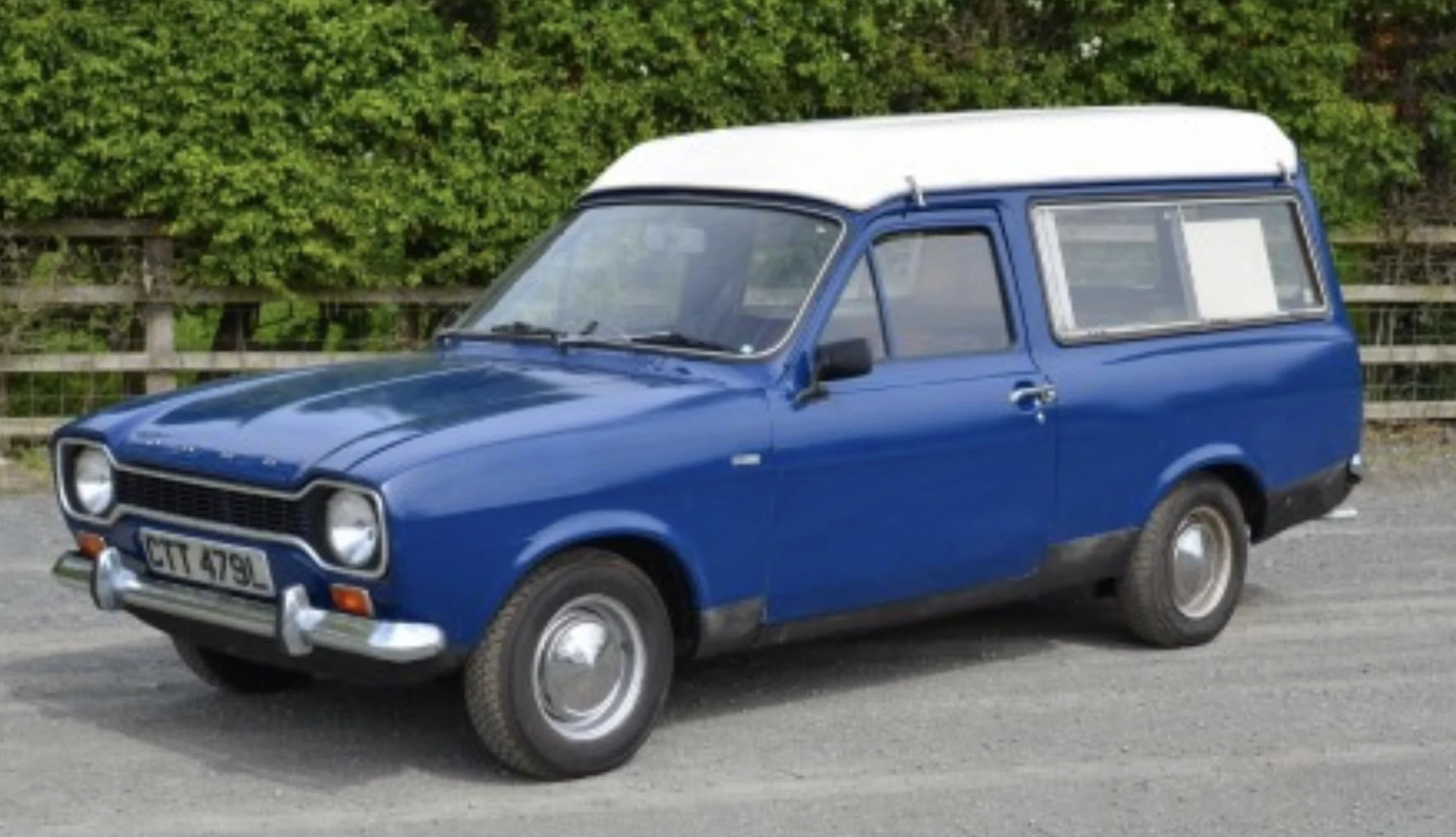 Ford Maverick Van version or longbed. What do you think. 20638E46-2697-437F-BF2B-F8FDF2B9D5F9