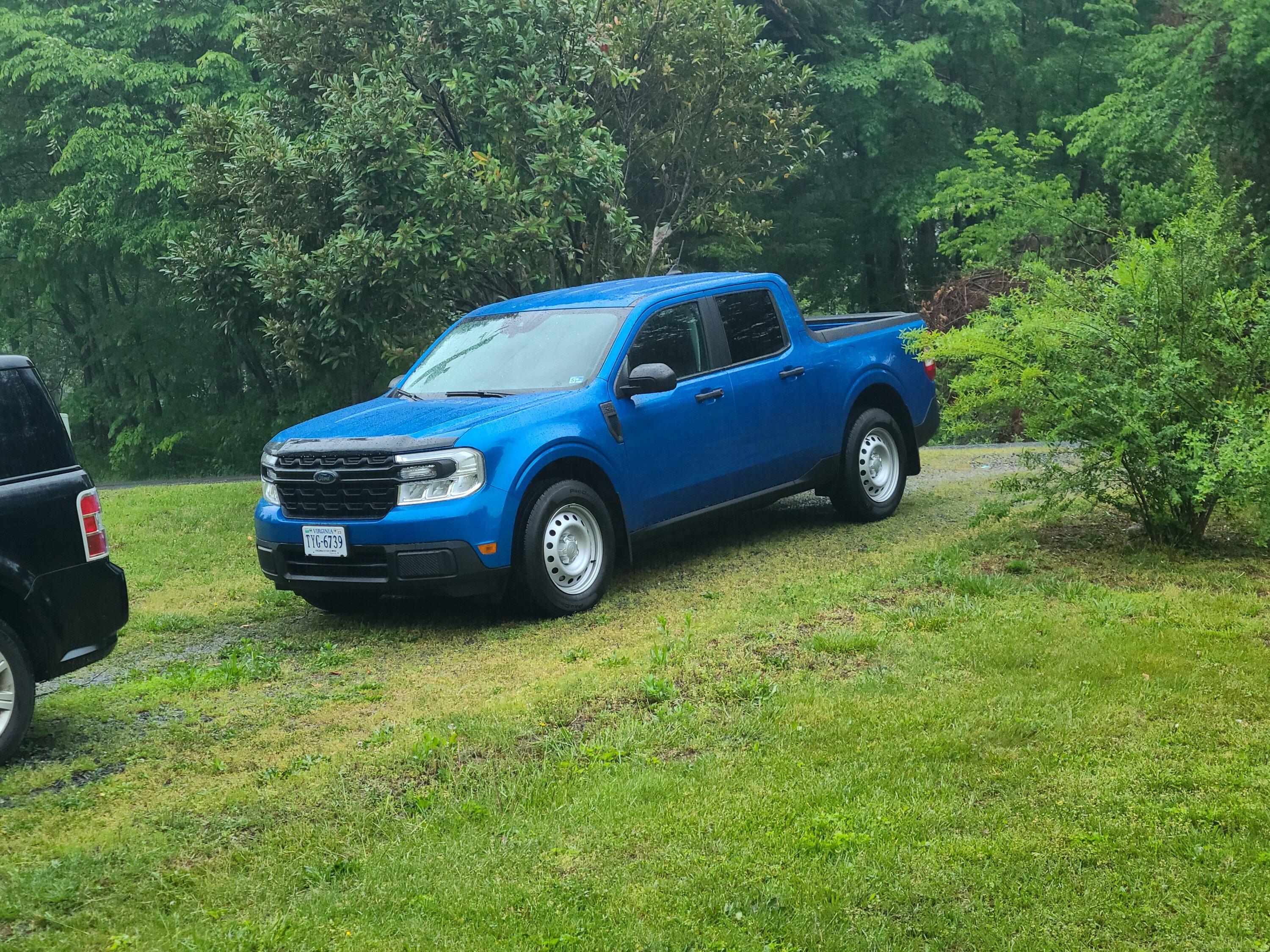 Ford Maverick 22 XL Lobo St Paddle shifters ,f150 Fog light Switch and Fog lights, Rotiforms Wheels Scale Suspension lowered and much more Oem Ford Accesories. 20220506_183333