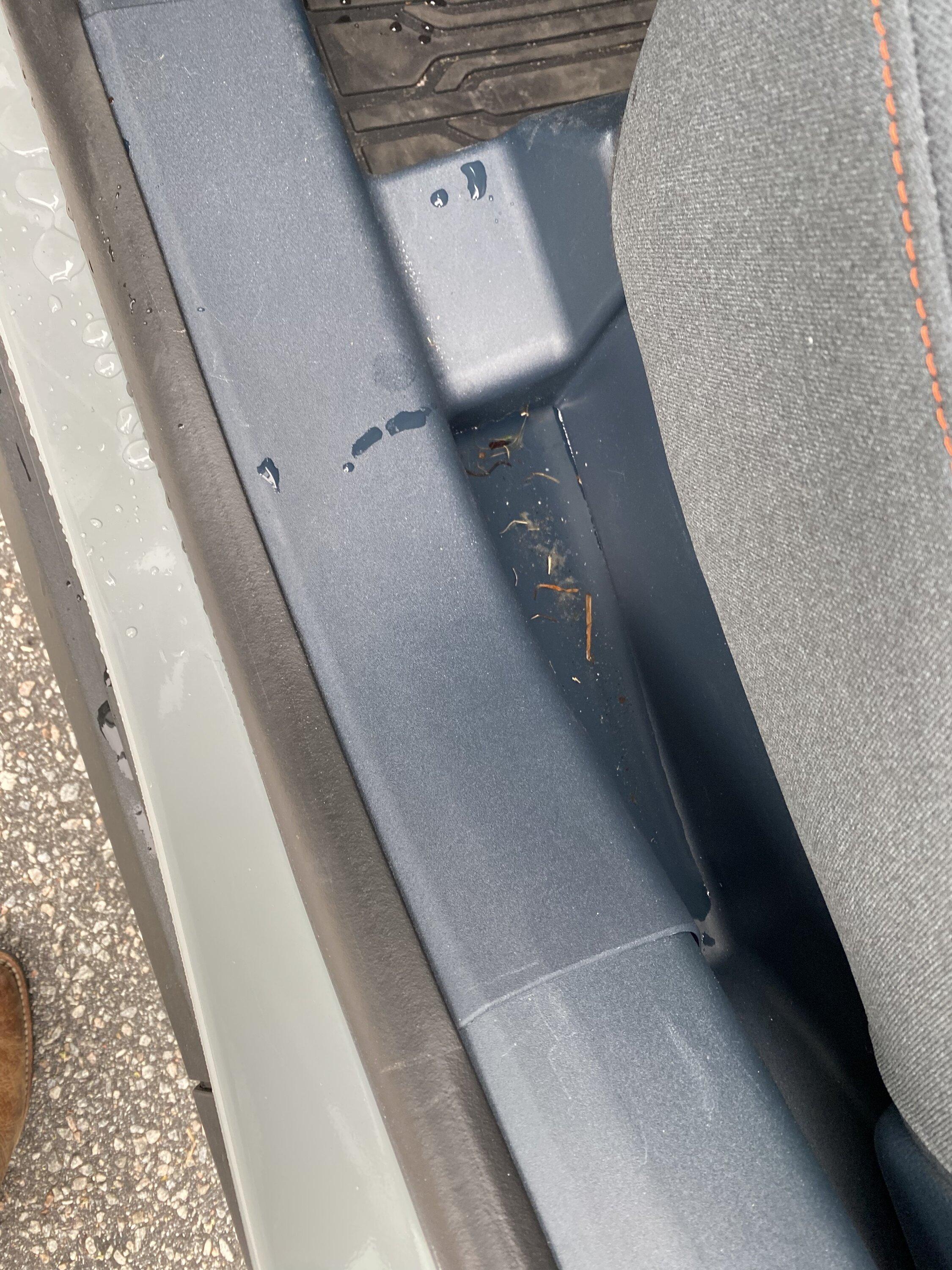 Ford Maverick Rear Door Leak (driver side) 1FBD09EB-383D-48D3-ADF3-7E6A74447FA0