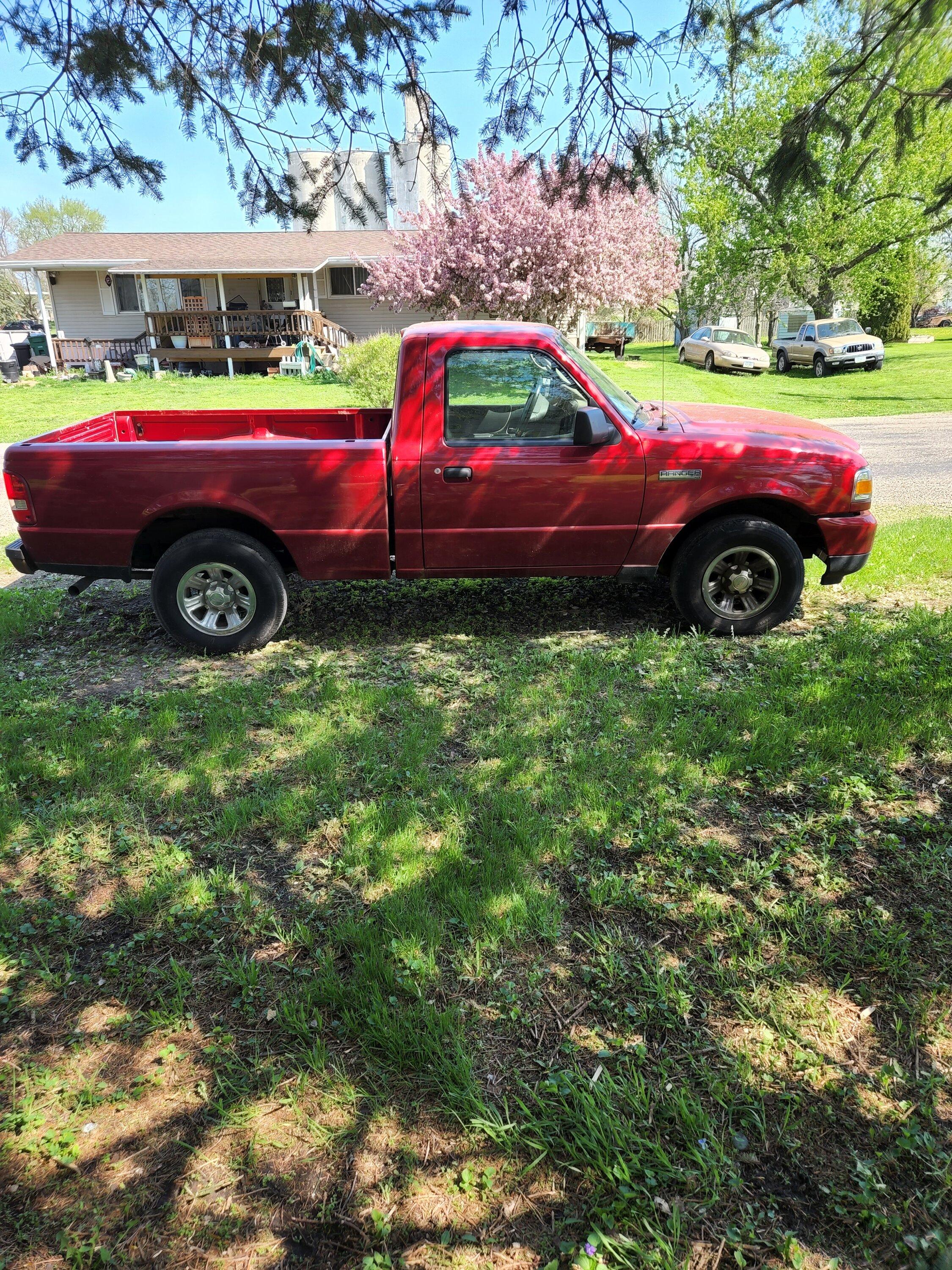 Ford Maverick 2022 Maverick vs 2008 Ranger Comparison Look Side by Side 20220512_104153