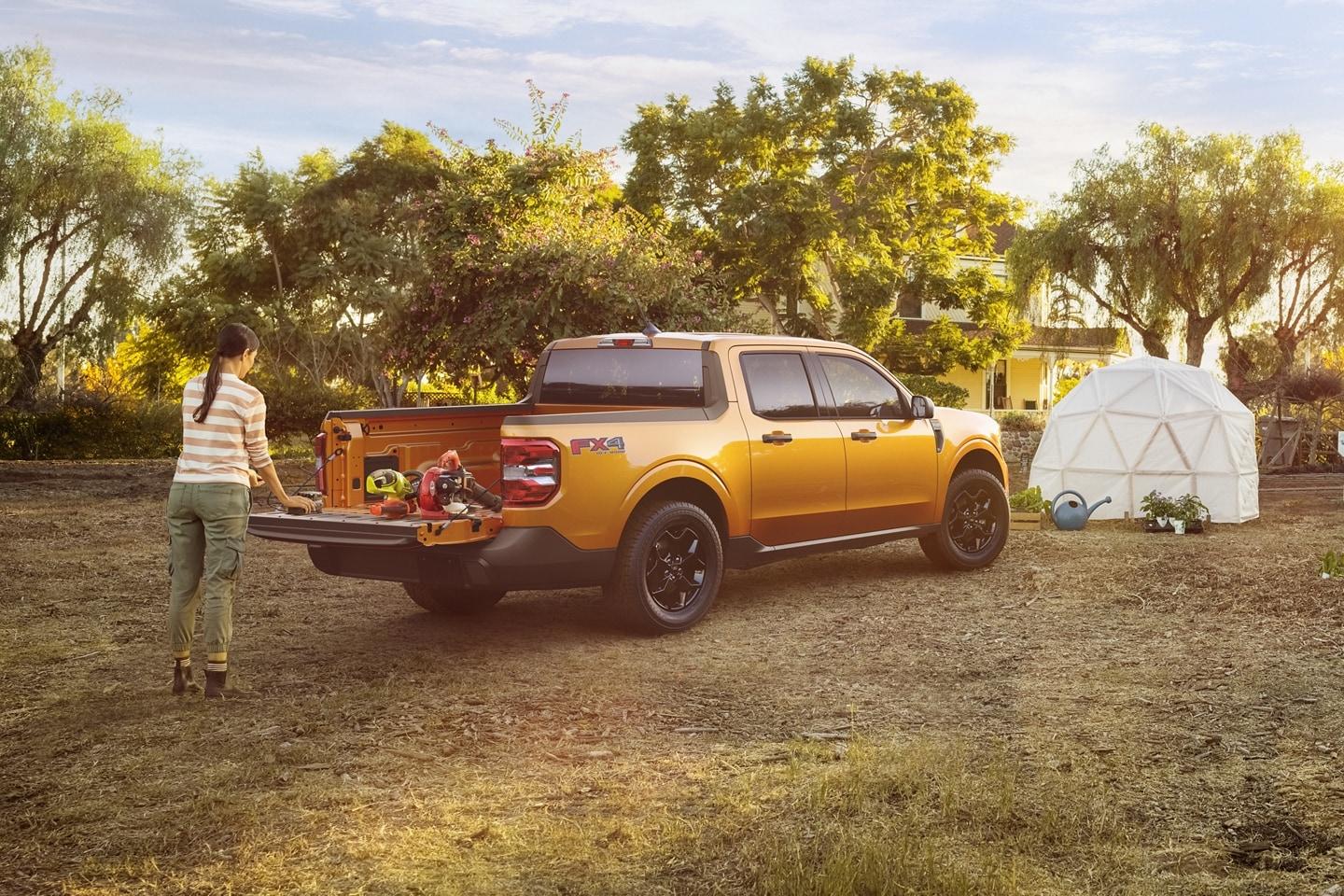 Ford Maverick 2023 XLT Lux package bed liner question. 22_FRD_MAV_53124