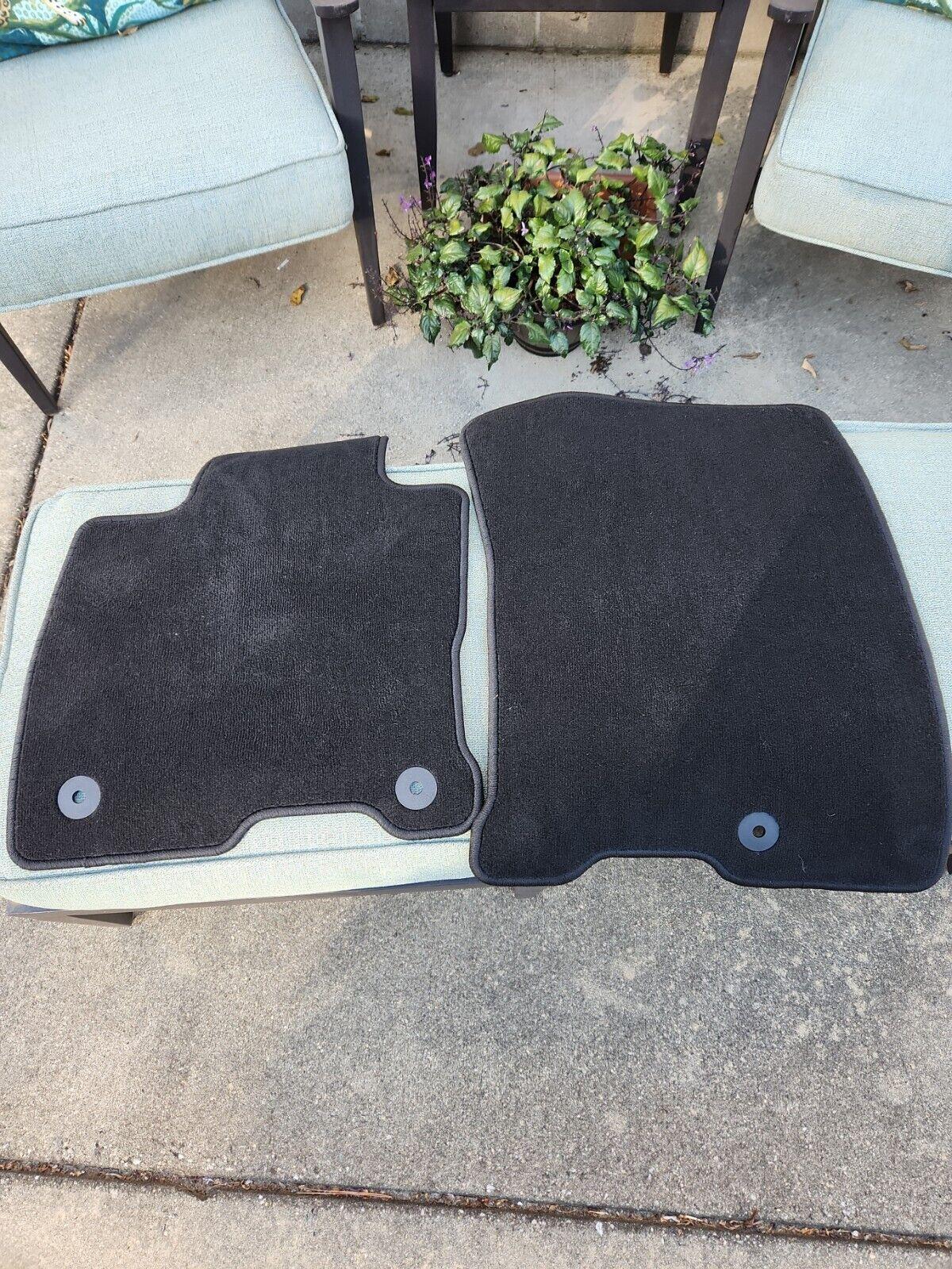 Ford Maverick Standard Carpeted Floor Mats by default? MaverickFrontCarpetedFloorMats