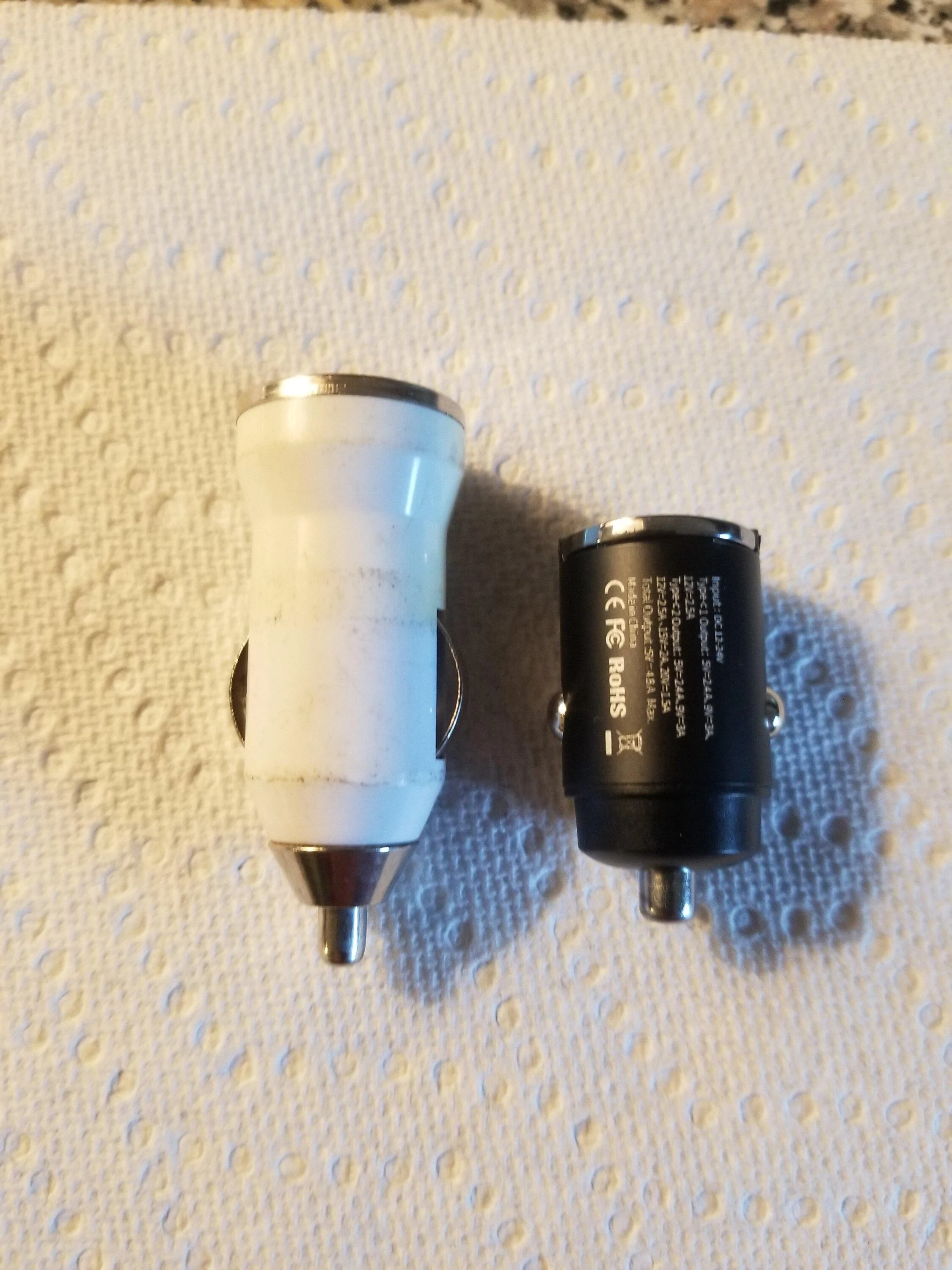 Ford Maverick Ultra compact lighter socket dual phone charger 20221015_174753
