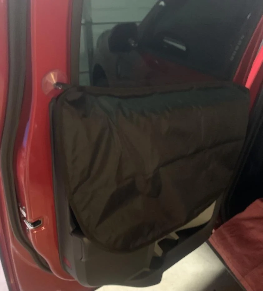 Ford Maverick Dogs in the Lariat? Scratches / damage? DoorDogProtector