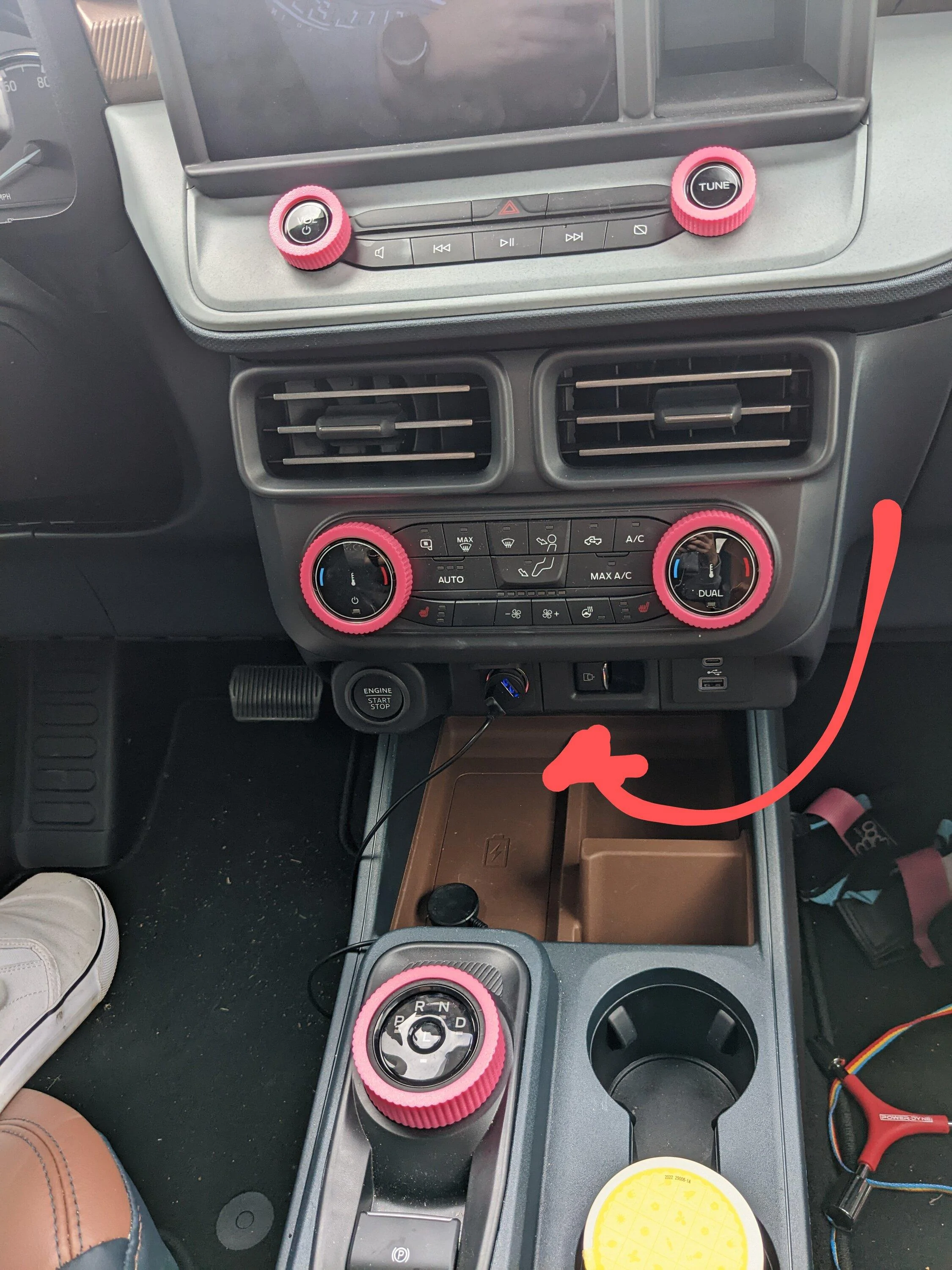 Ford Maverick What is this? PXL_20220925_172327420.MP~2