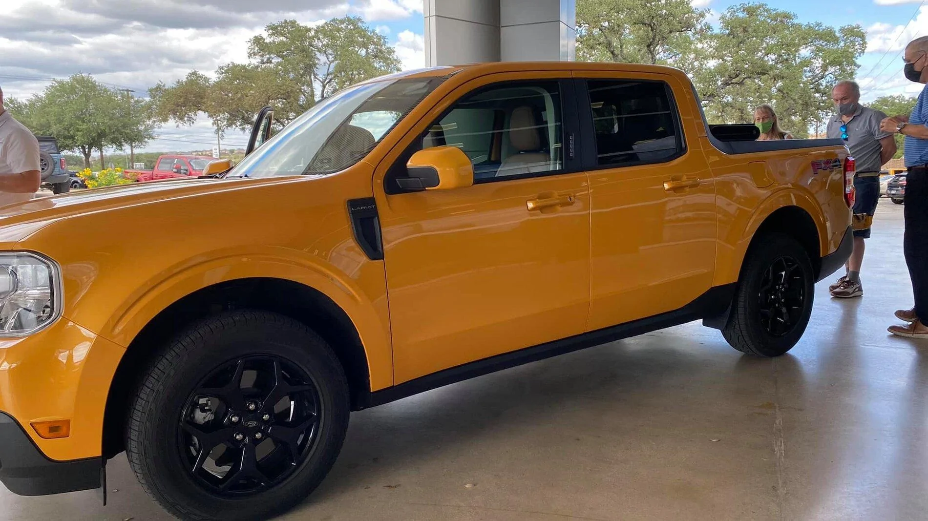 Ford Maverick CYBER ORANGE Maverick Photos Thread Ford Maverick Cyber Orange Lariat FX4 Black Wheels  18