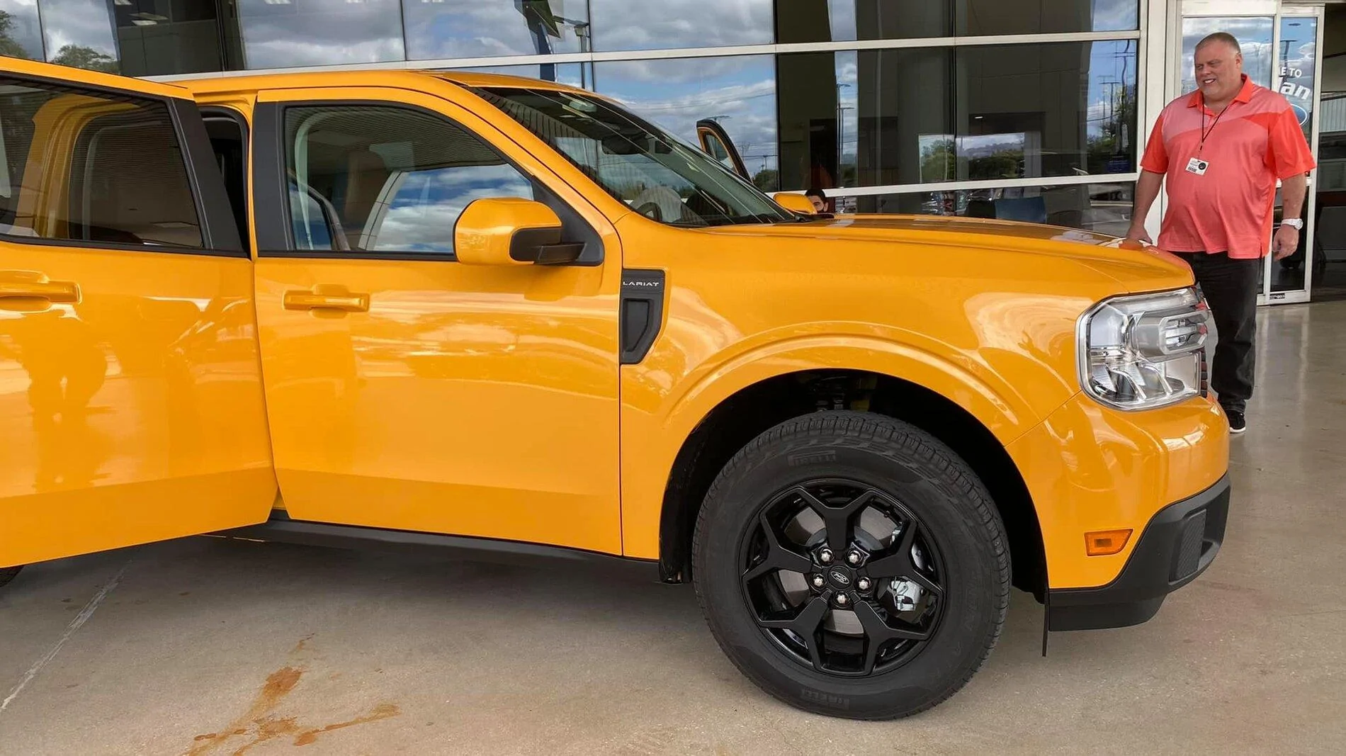 Ford Maverick CYBER ORANGE Maverick Photos Thread Ford Maverick Cyber Orange Lariat FX4 Black Wheels  30