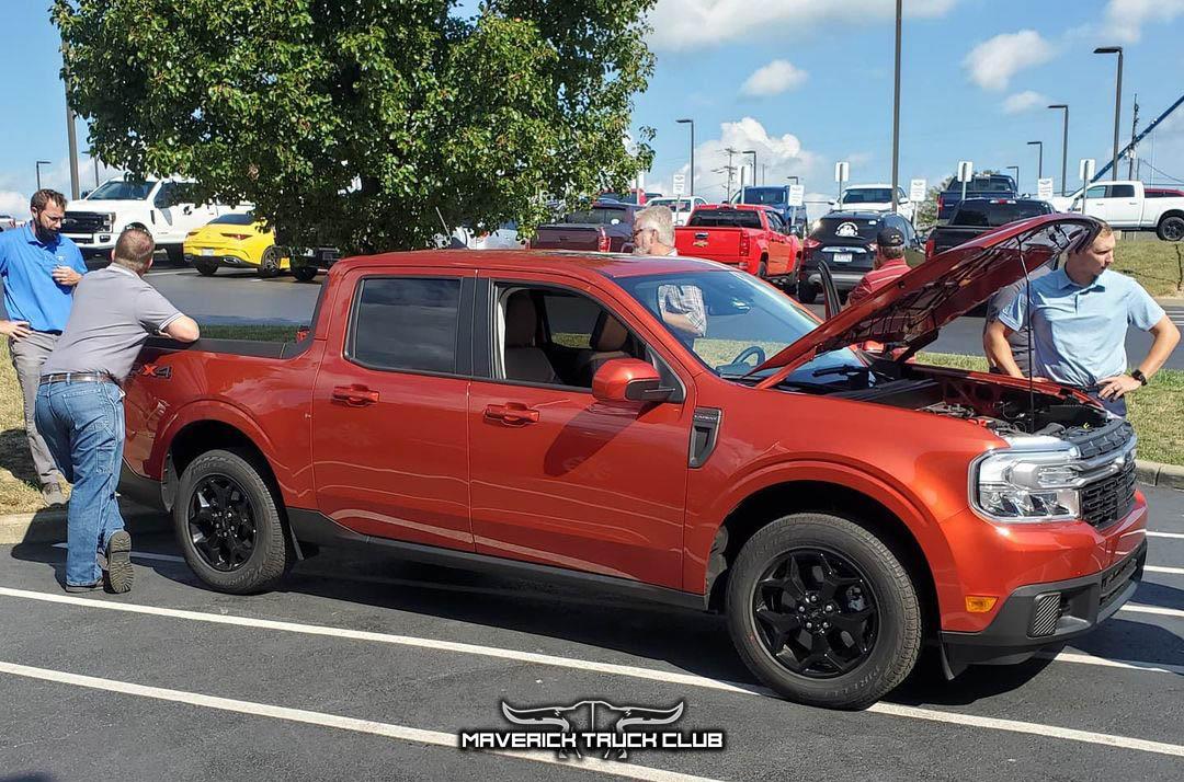 Ford Maverick HOT PEPPER RED Maverick Photos Thread Rapid Red Maverick Lariat FX4