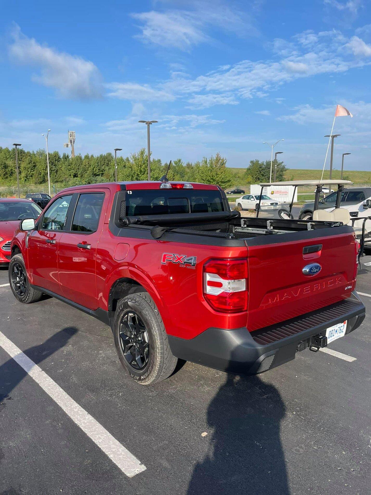 Ford Maverick HOT PEPPER RED Maverick Photos Thread Hot Pepper Red 2022 ford Maverick pickup 8