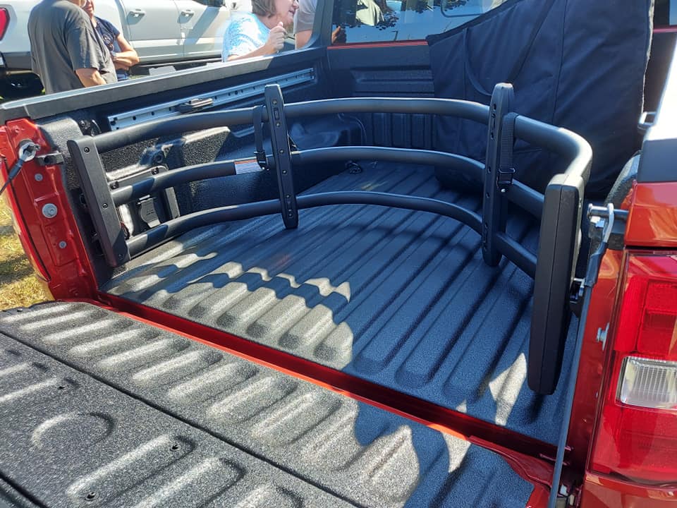 Ford Maverick HOT PEPPER RED Maverick Photos Thread Hot Pepper Red 2022 ford Maverick pickup 6