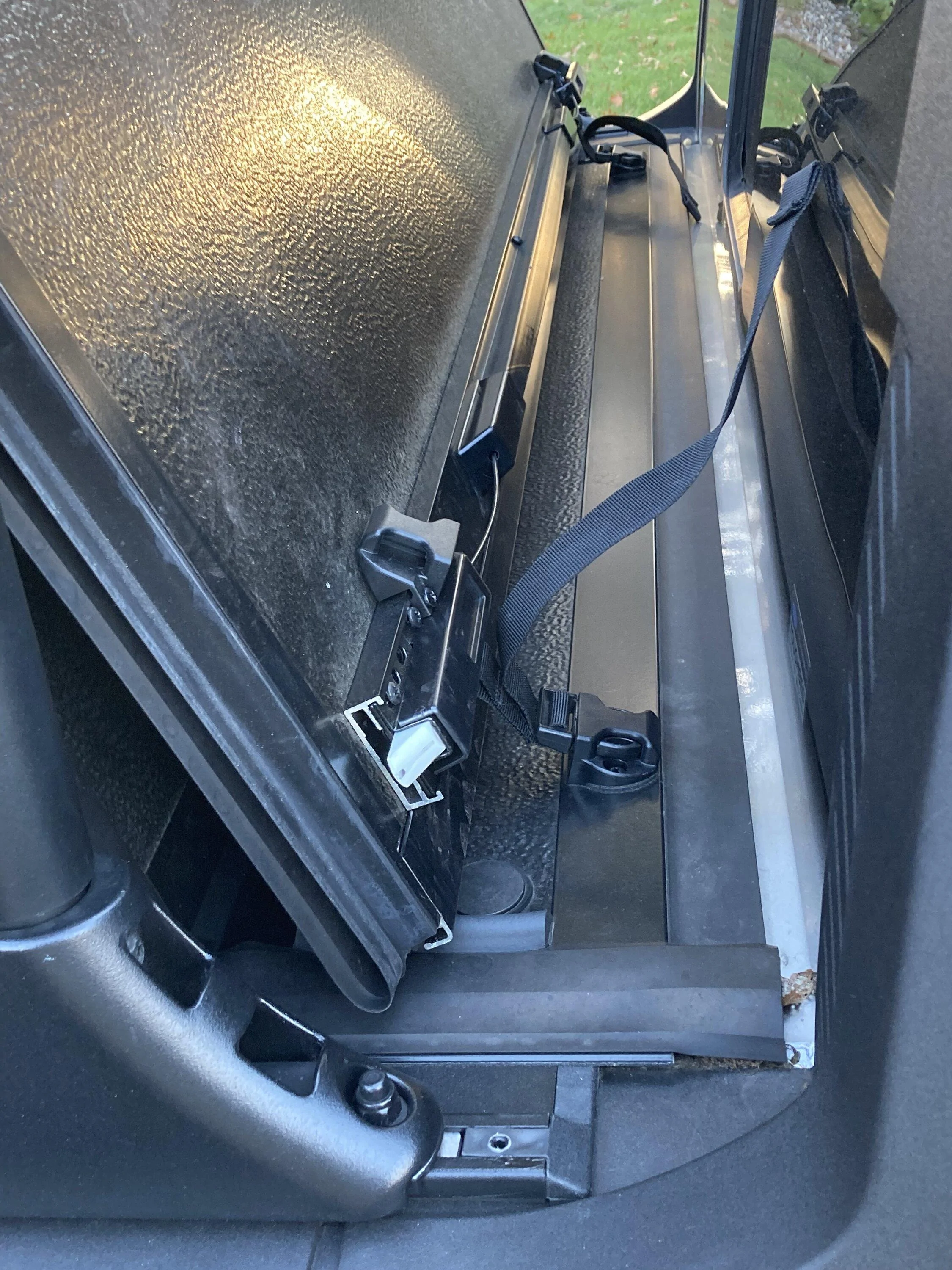 Ford Maverick Bed rack that works with hard folding tonneau? 546ED1BF-87E0-447D-83E4-EABF63938467