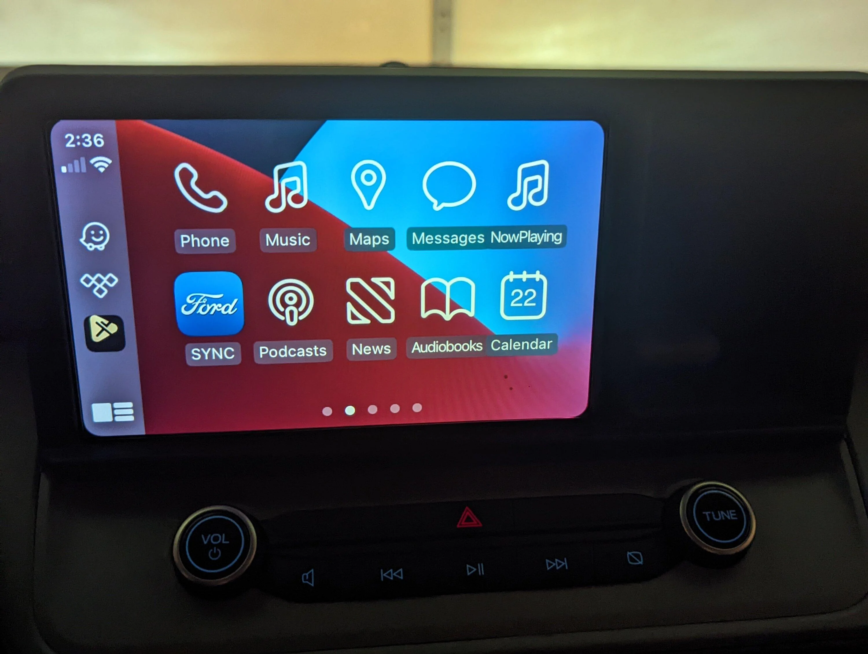 Ford Maverick Apple Carplay stopped working Oct 7. PXL_20221022_193700366