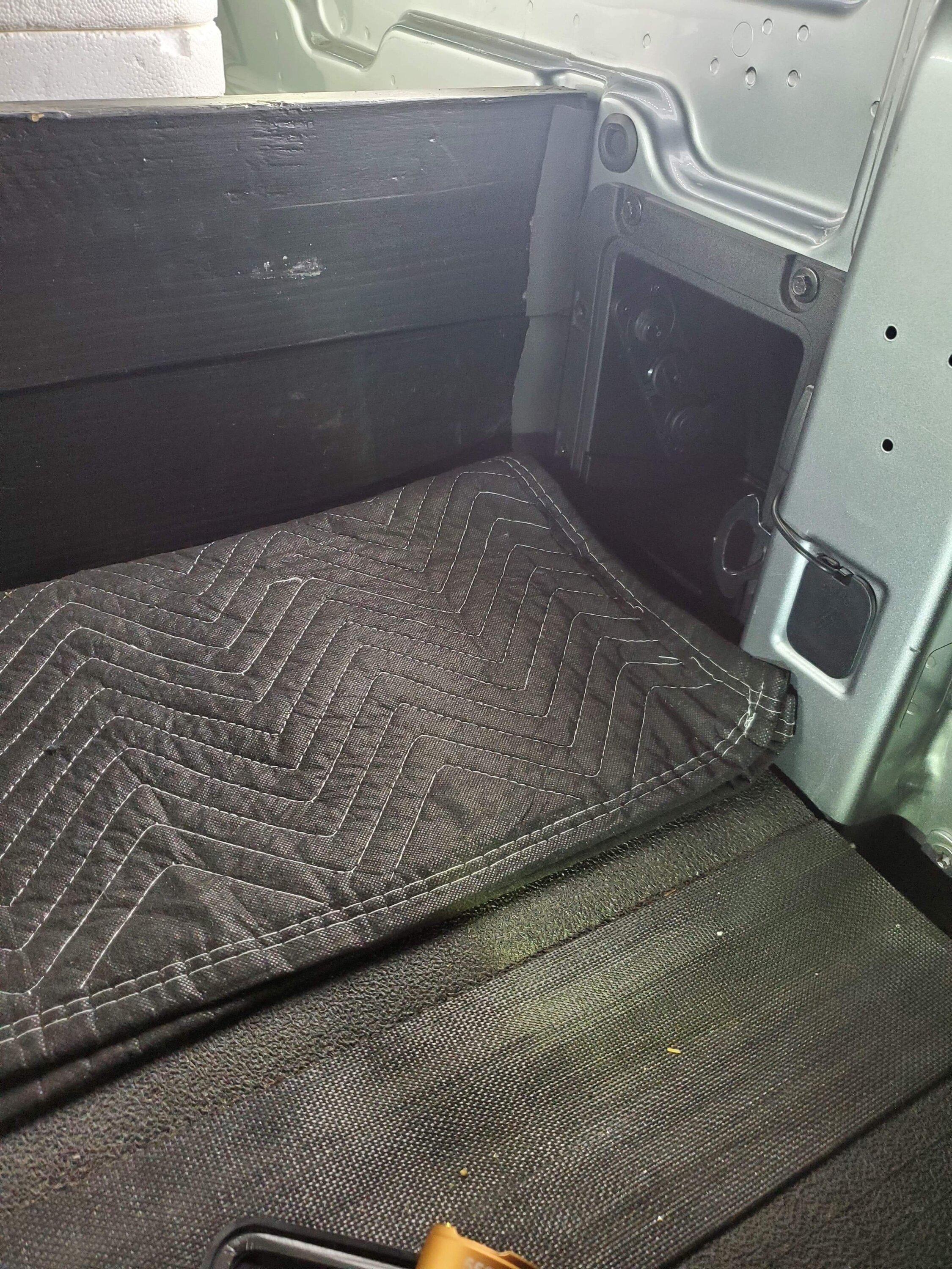 Ford Maverick 12v and USB installed in bed 1281EC65-4B48-47AD-AC9F-38BAC2EFD988