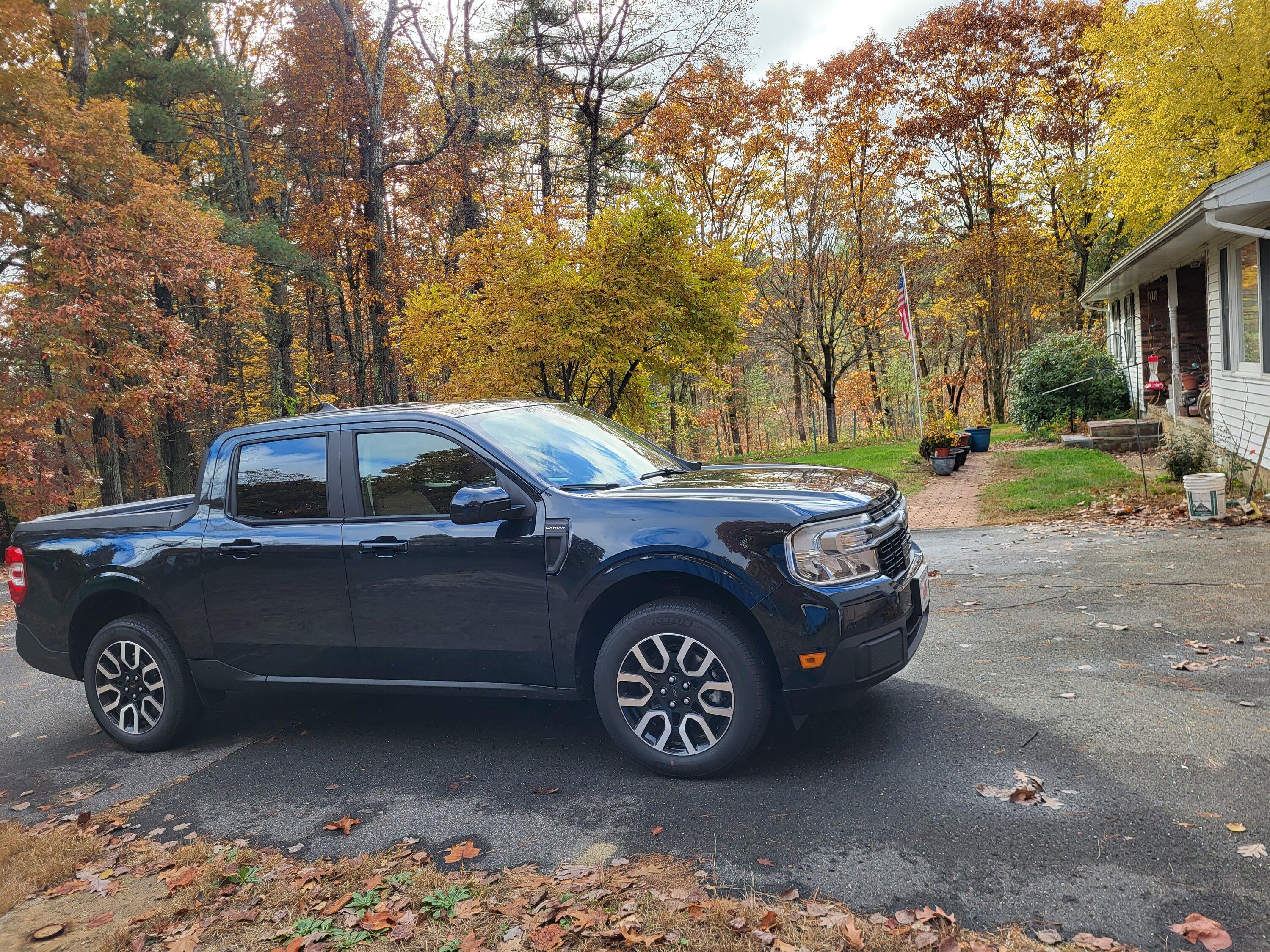 Ford Maverick October Hybrid Orders United 20221025_143040