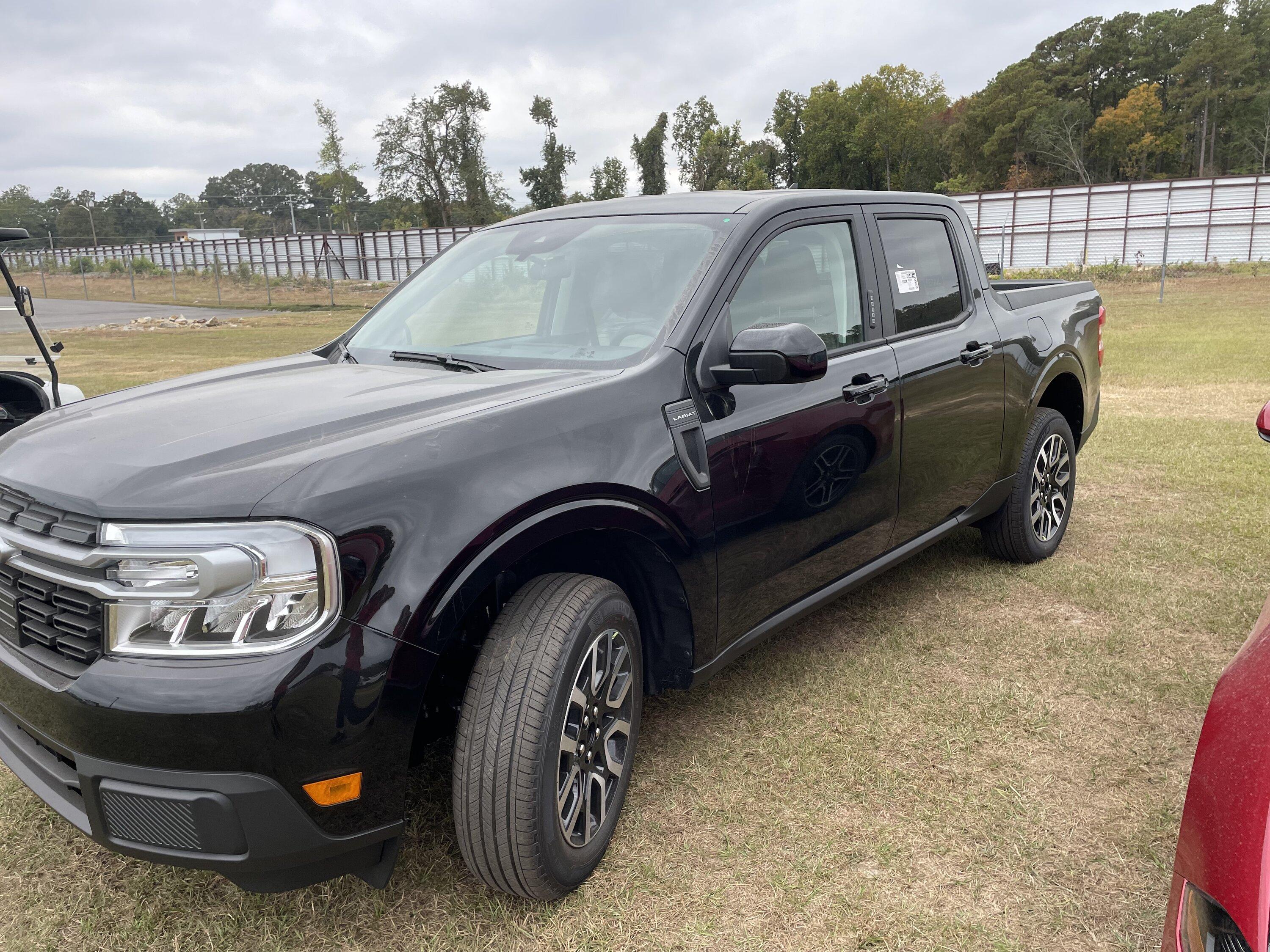 Ford Maverick What Were the 2022 Lariat Luxury Package options for 2022 5D83D29A-4210-43FE-83FD-9E9AB3174DA0