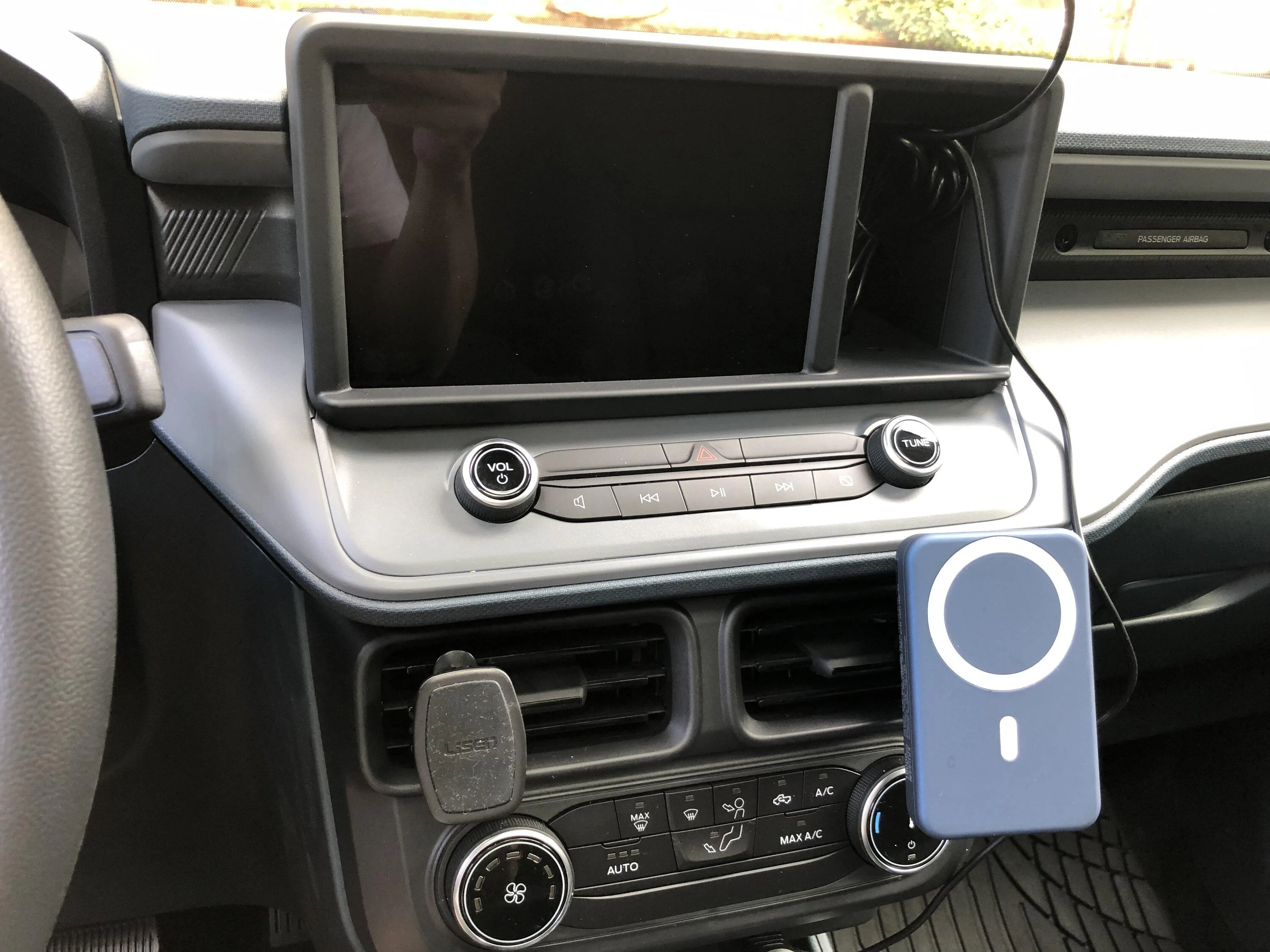 Ford Maverick Rear view mirror dash cam installed FA6F880D-40D6-404D-BD29-BCFB71A7BEBC