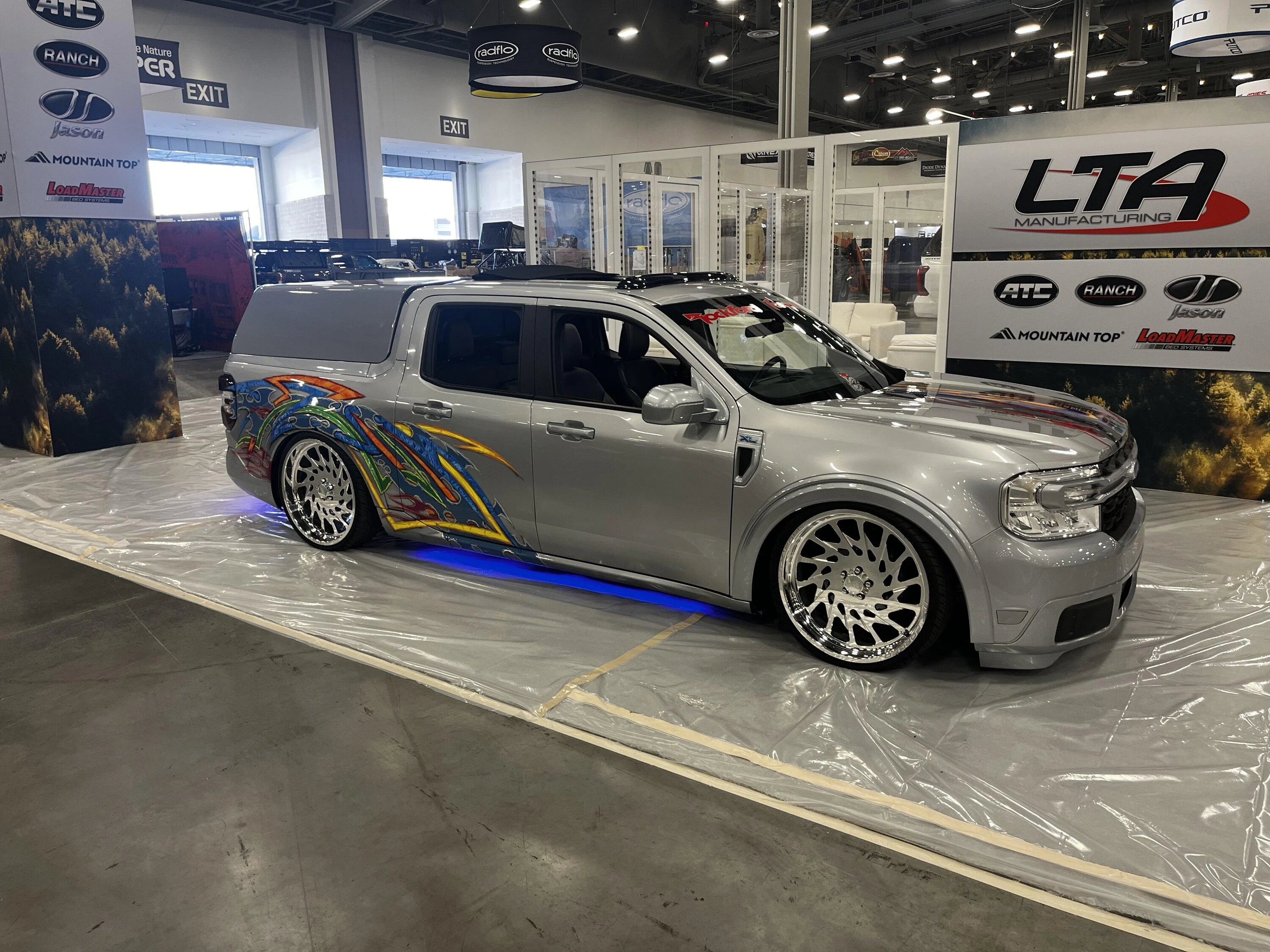 Ford Maverick Bagged maverick setup at sema 2022 FF461307-ACD9-46AF-AB63-0B53DD79D772