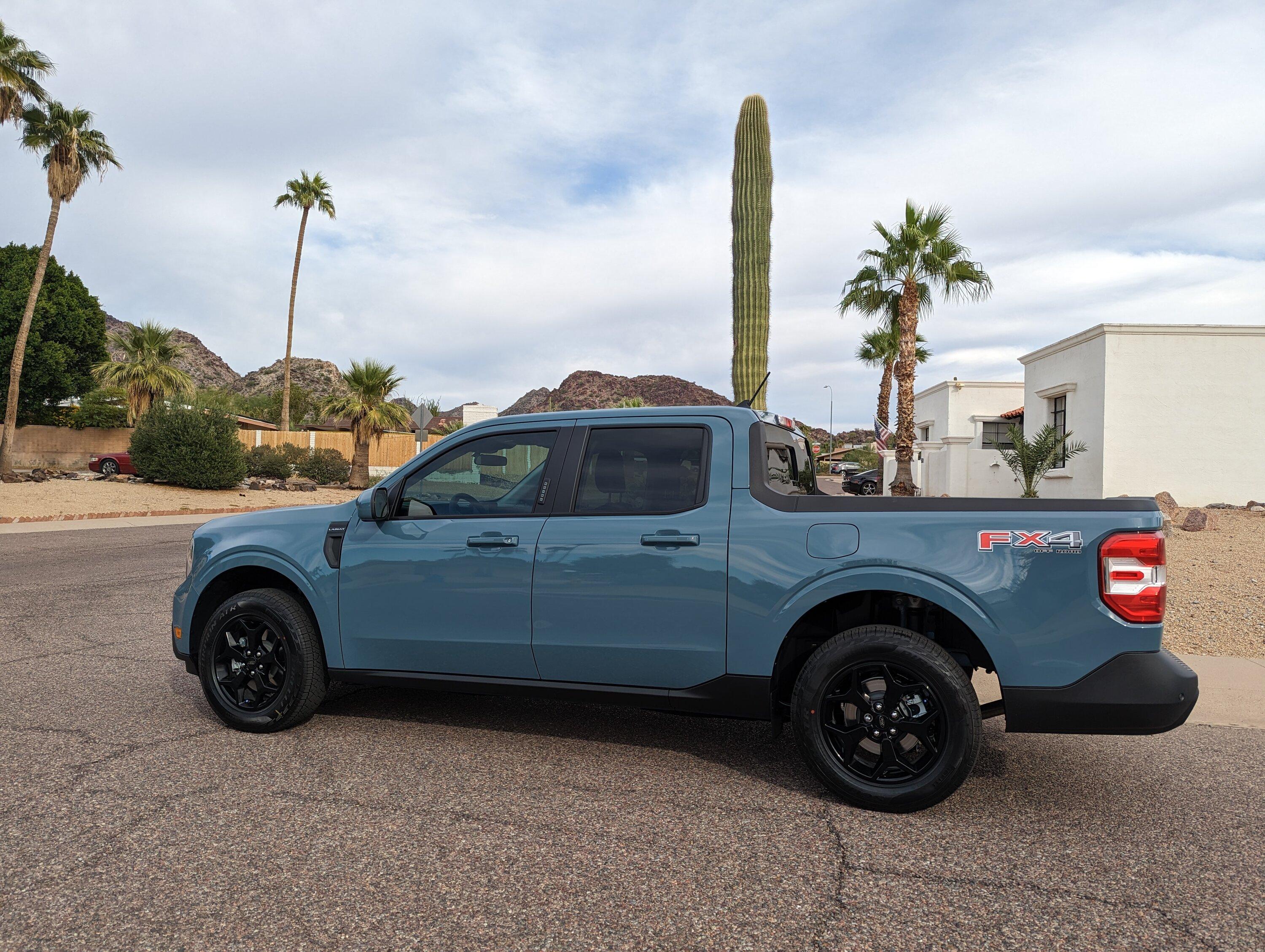 Ford Maverick Lariat Arrived Yesterday! PXL_20221030_220352230