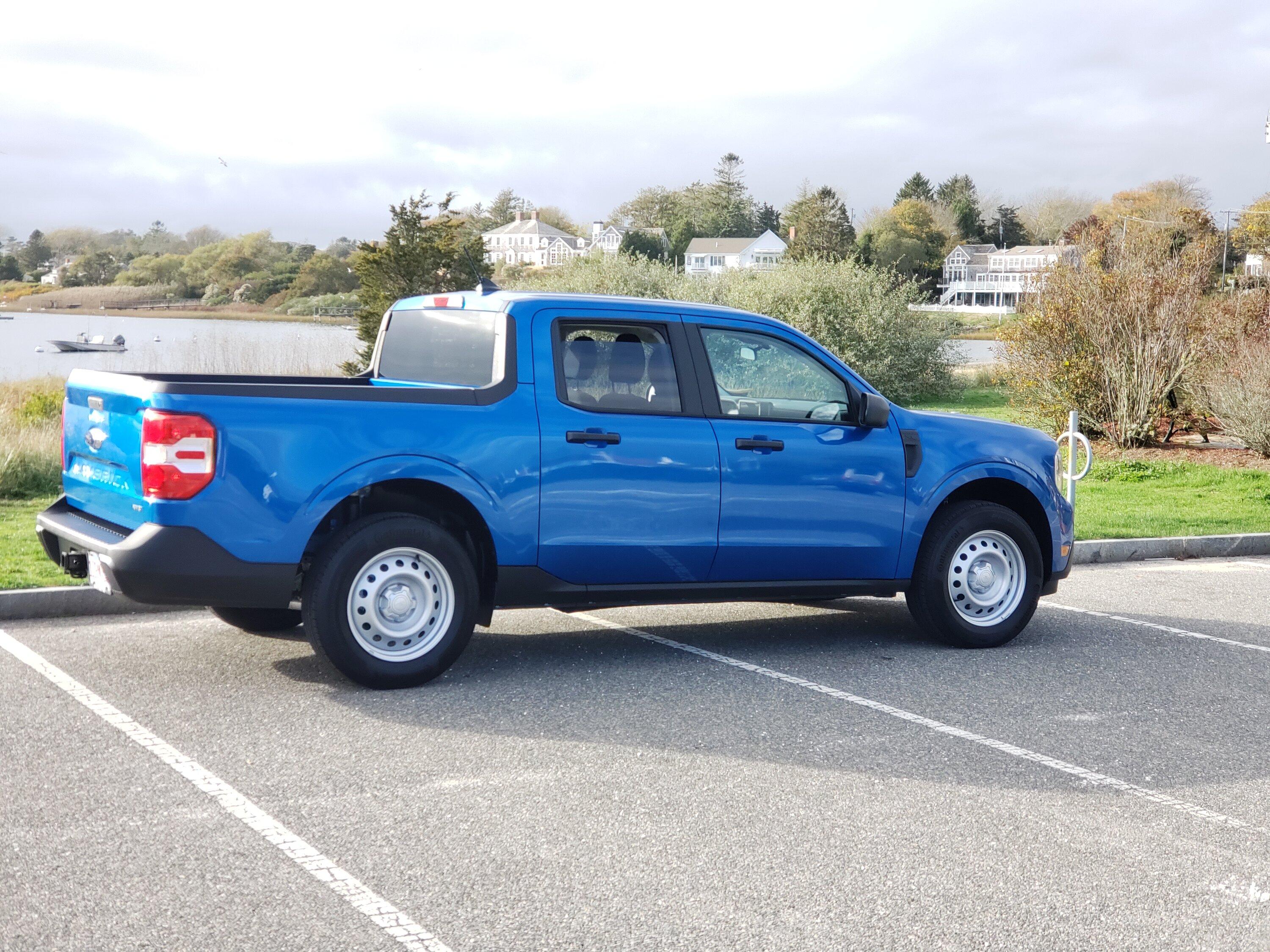 Ford Maverick VELOCITY BLUE Maverick Photos Thread 20221031_152847